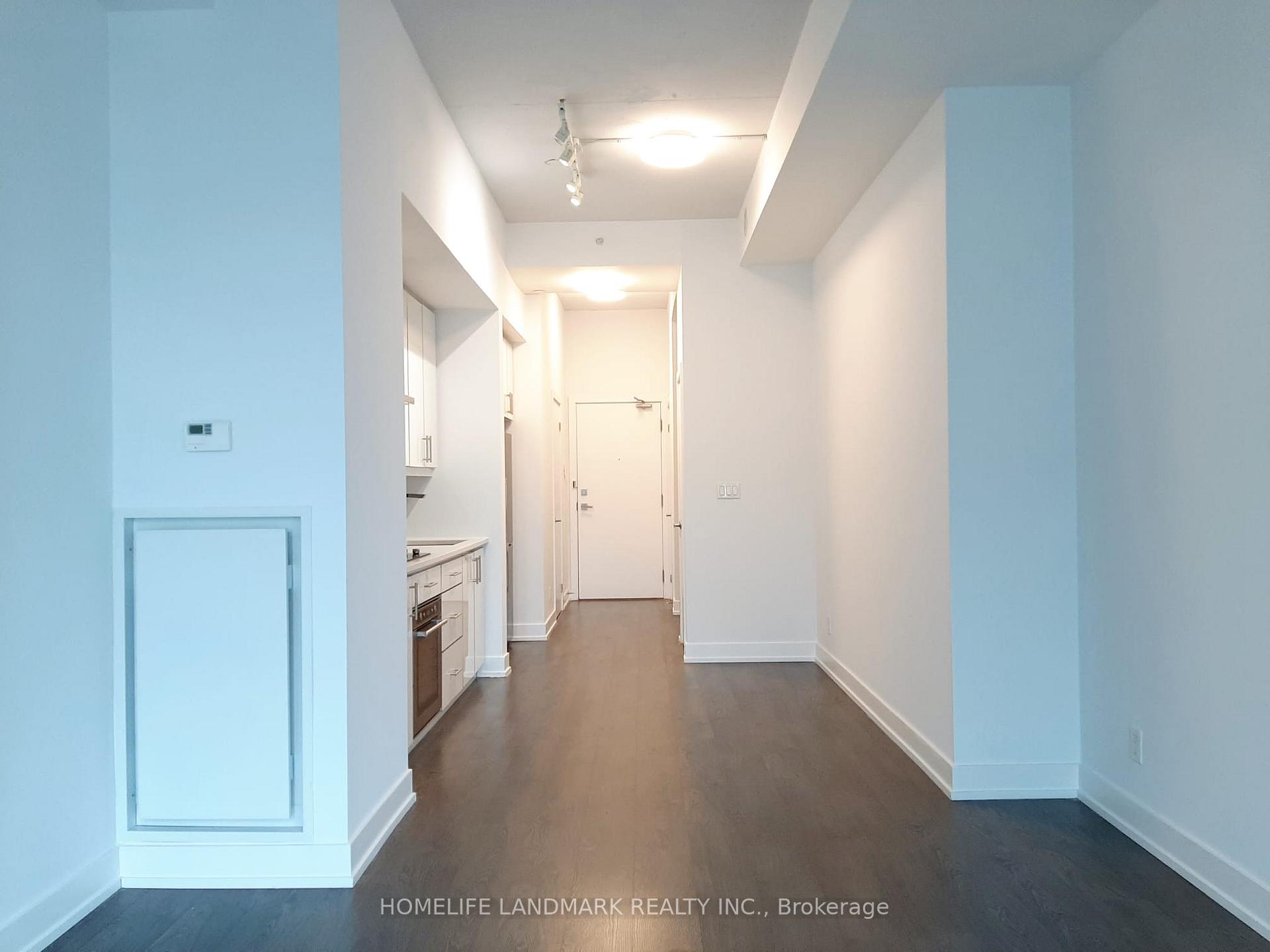 Photo 7 of Unit 1011, 75 The Donway, North York, Banbury-Don Mills — HOMEH