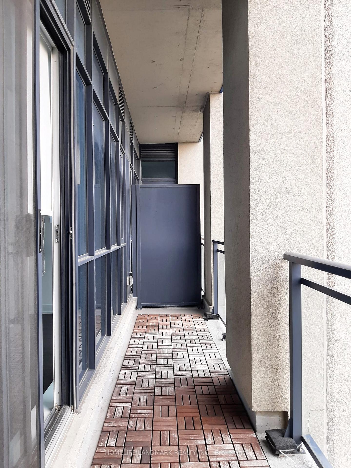 Photo 15 of Unit 1011, 75 The Donway, North York, Banbury-Don Mills — HOMEH
