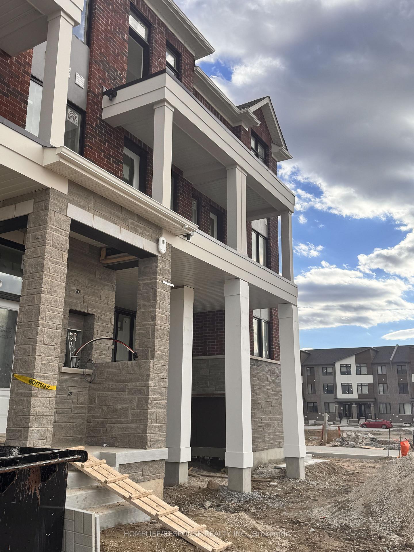 Photo 4 of 74 Basement-Fieldfare Rd, Brampton, Northwest Brampton — HOMEH