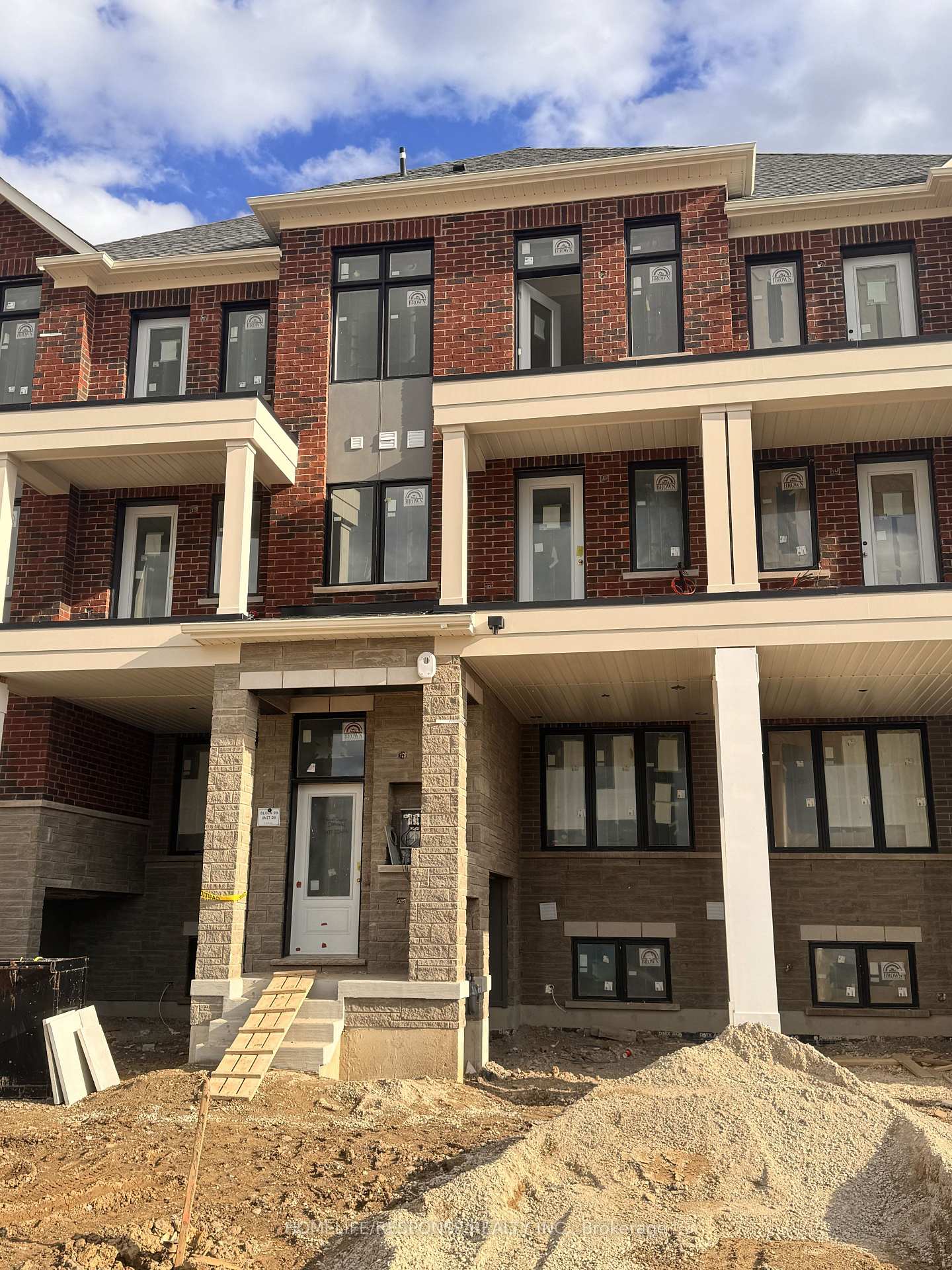 Photo 6 of 74 Basement-Fieldfare Rd, Brampton, Northwest Brampton — HOMEH