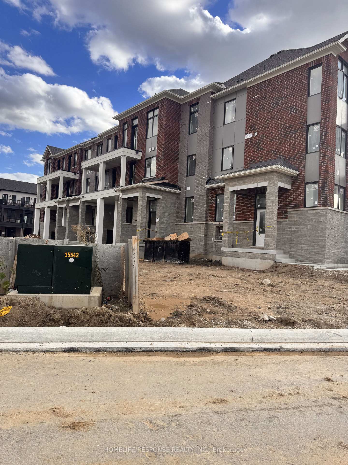 Photo 15 of 74 Basement-Fieldfare Rd, Brampton, Northwest Brampton — HOMEH