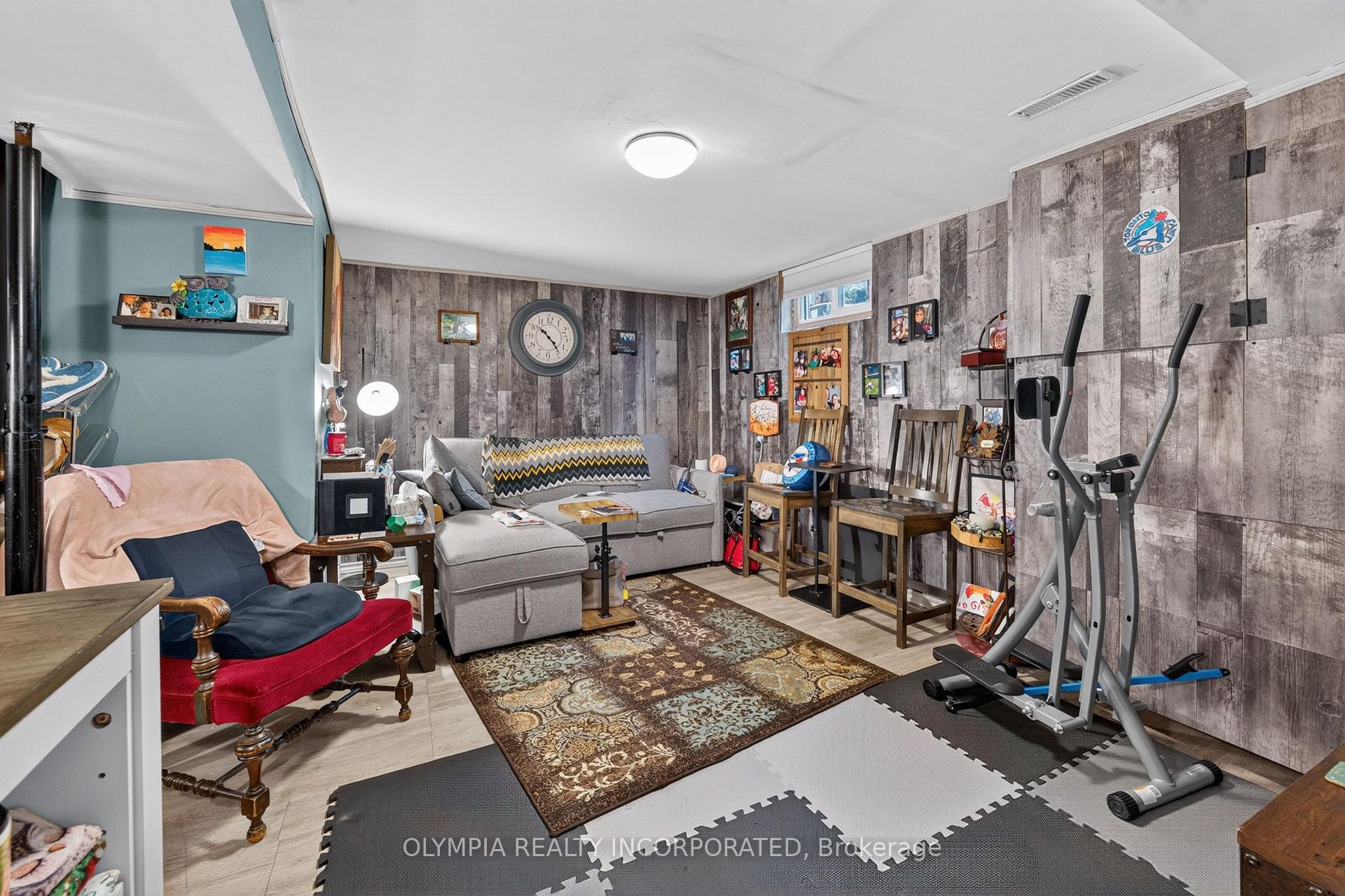 Photo 22 of 3180 Sinnicks Avenue W, Niagara Falls, Church's Lane — HOMEH