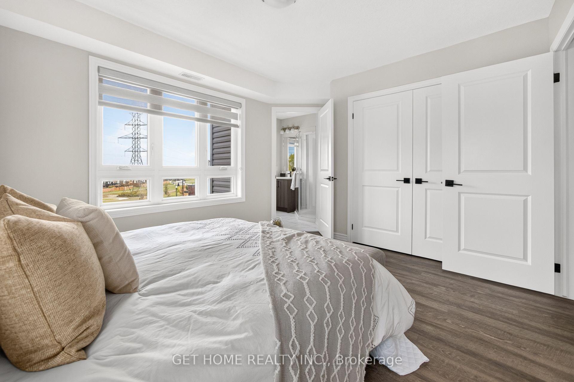 Photo 26 of Unit 3, 235 Chapel Hill Drive, Kitchener, Doon South — HOMEH