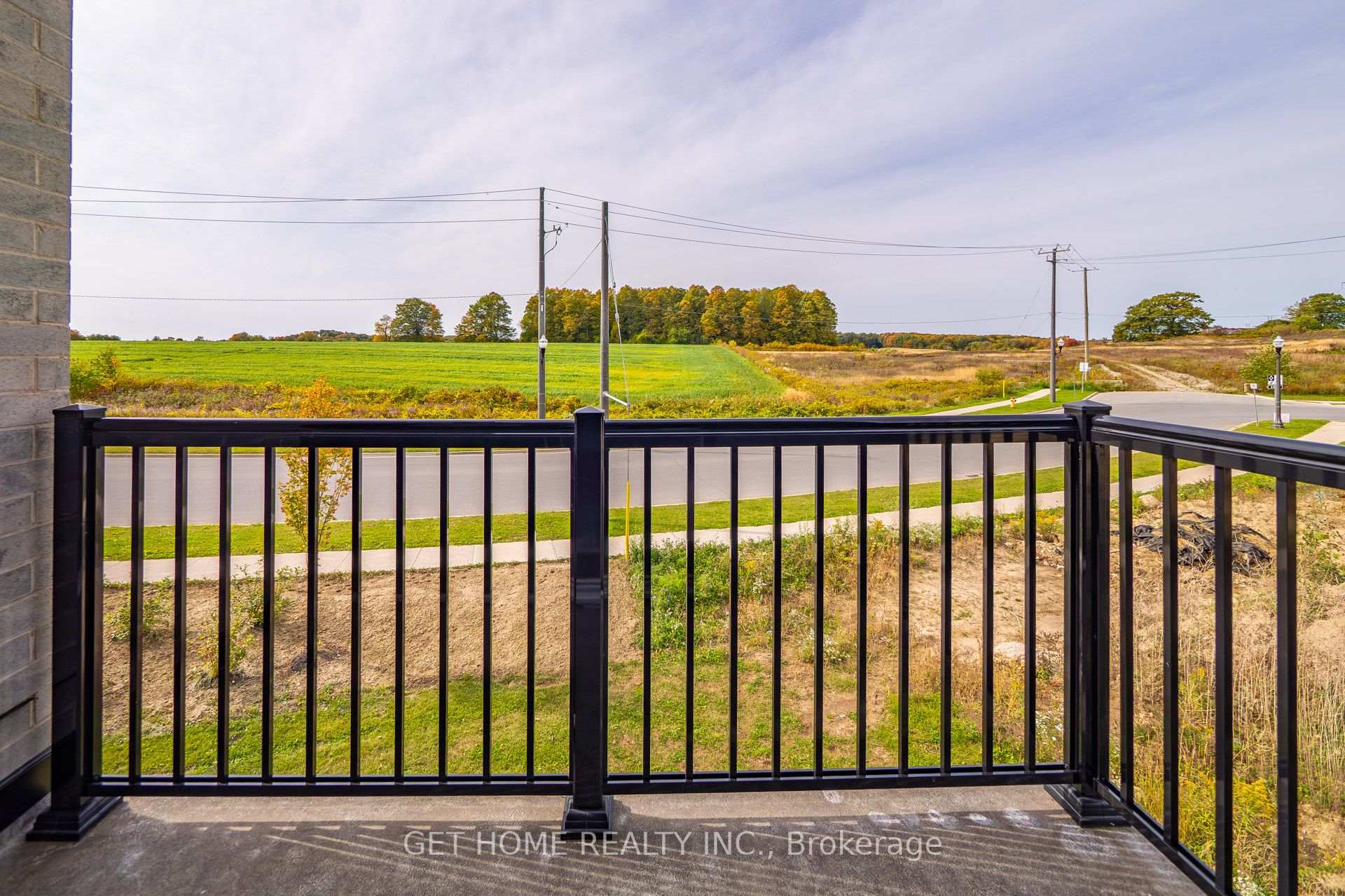 Photo 30 of Unit 3, 235 Chapel Hill Drive, Kitchener, Doon South — HOMEH