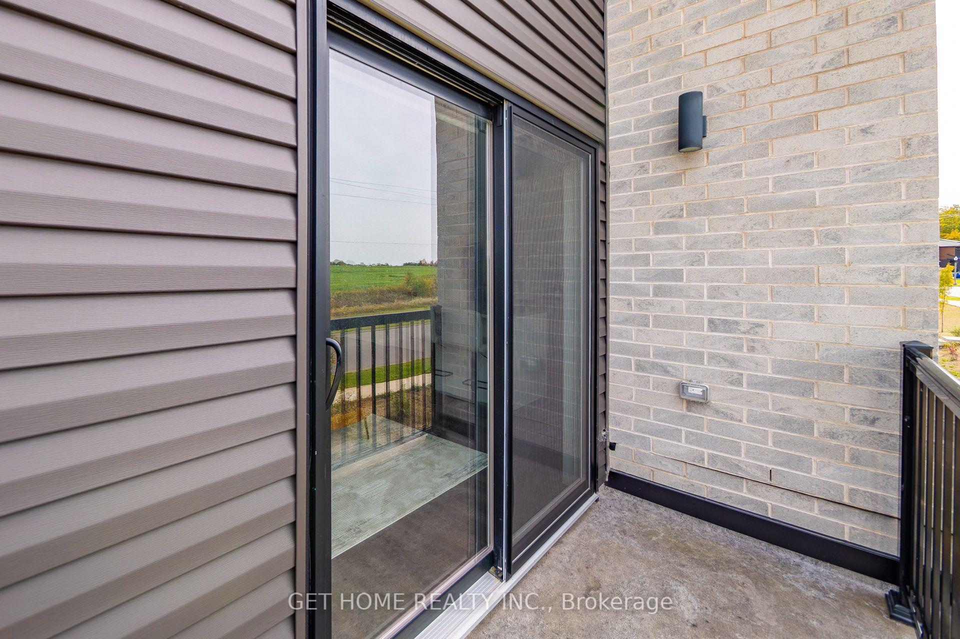 Photo 32 of Unit 3, 235 Chapel Hill Drive, Kitchener, Doon South — HOMEH