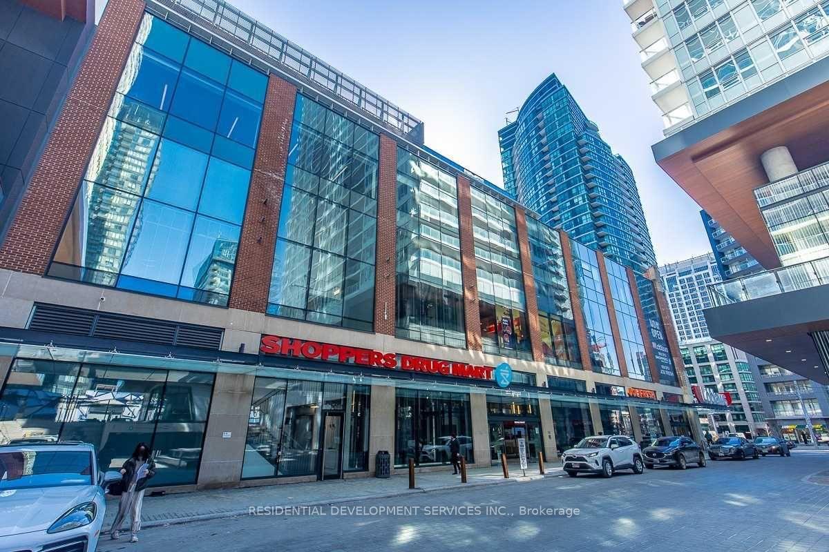 Photo 18 of Unit 906, 17 Bathurst Street, Toronto, Waterfront Communities — HOMEH