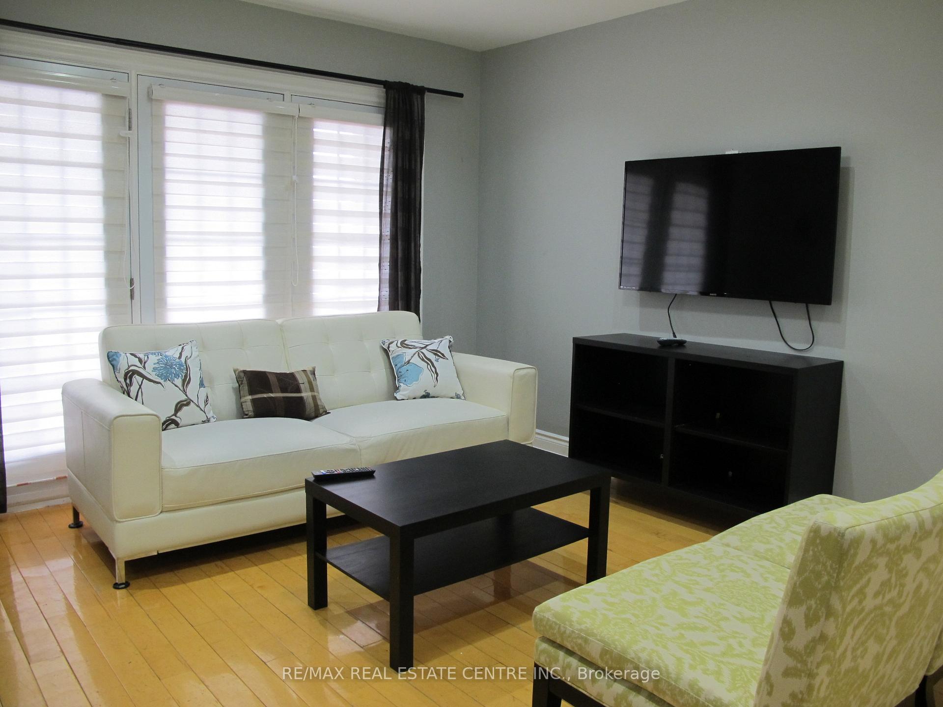 Photo 13 of 4695 Empire(Upper Floor) Crescent, Mississauga, Hurontario — HOMEH