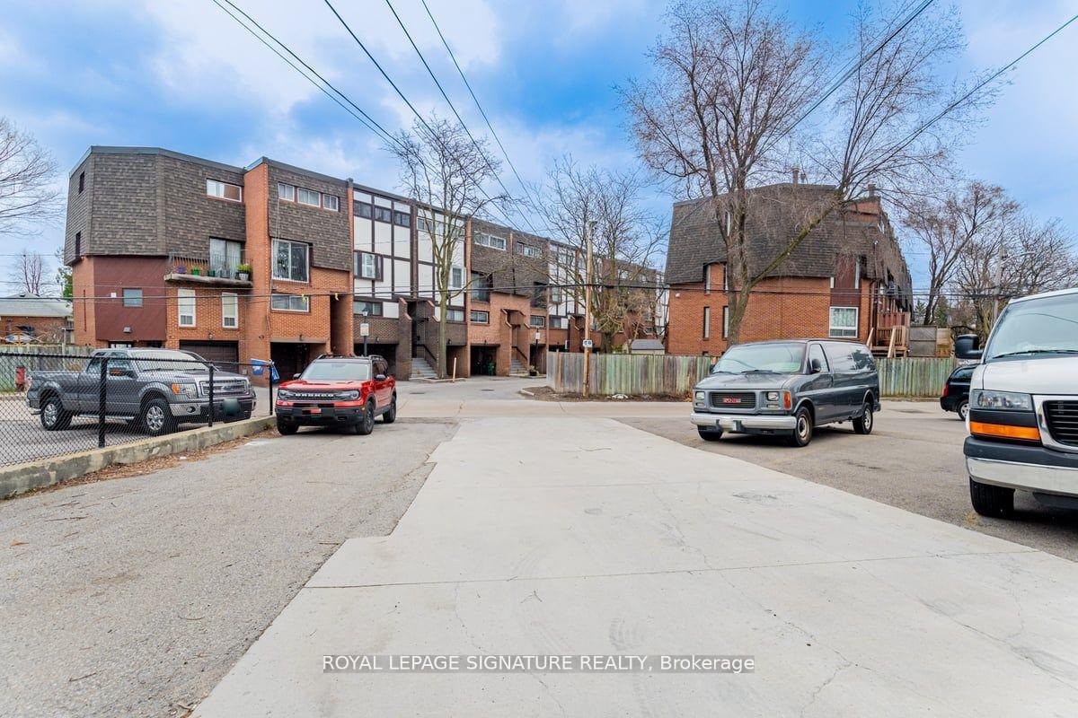 Photo 19 of Unit upper, 851 O'Connor Drive, Toronto, O'Connor-Parkview — HOMEH