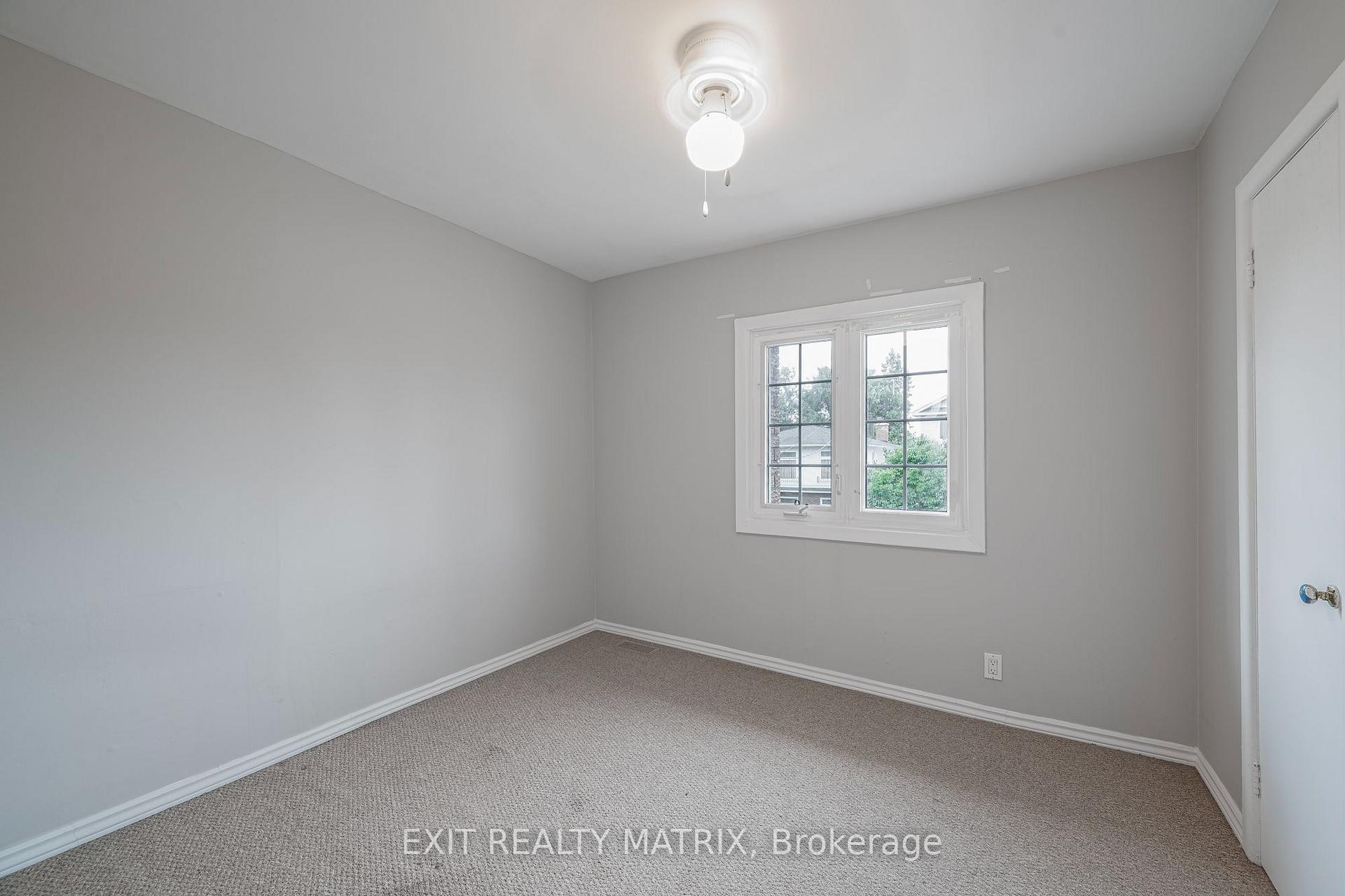 Photo 11 of Unit 2, 1384 Chatelain Avenue, Ottawa, Carlington — HOMEH