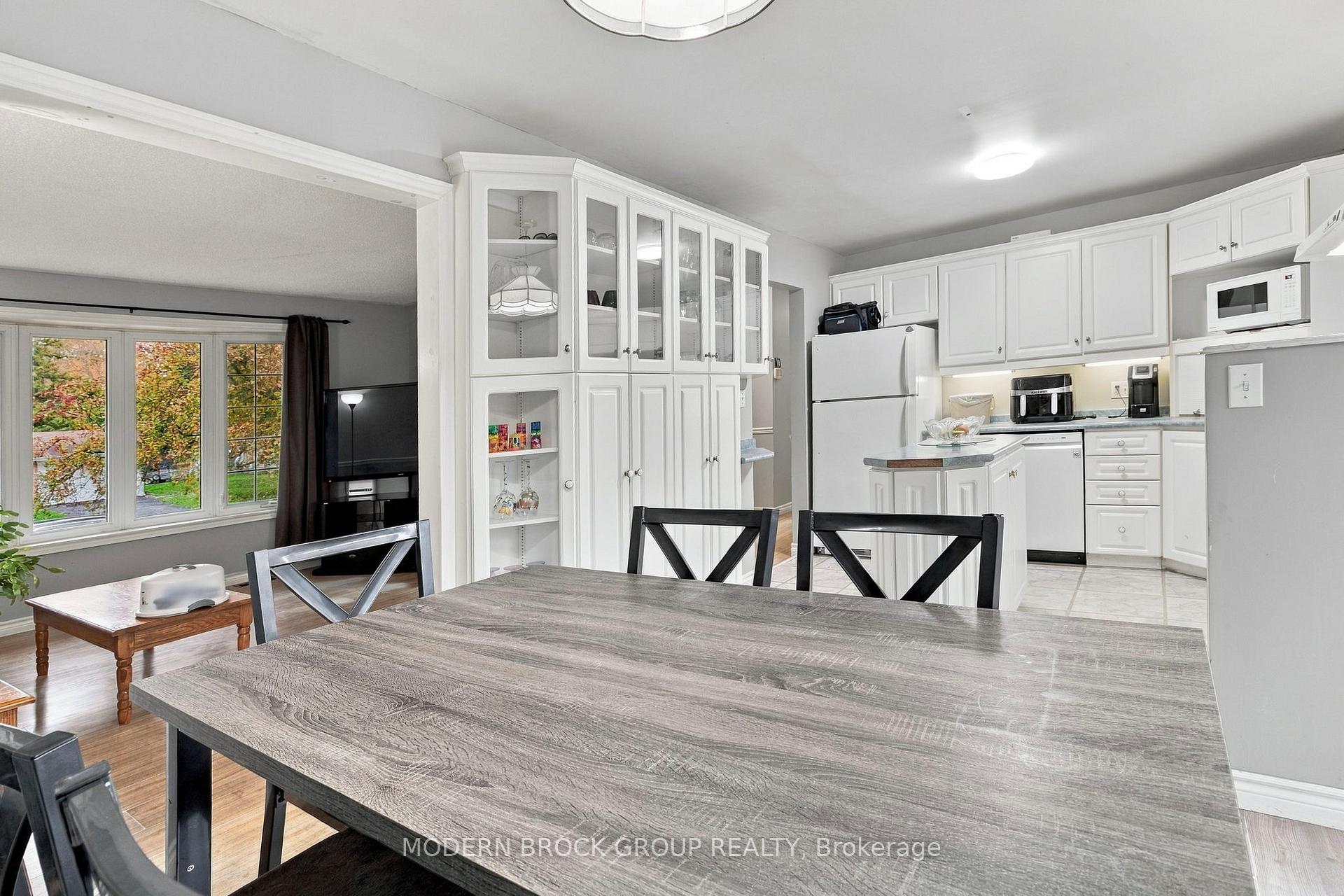 Photo 21 of 1210 Peden Boulevard, Brockville, Brockville — HOMEH