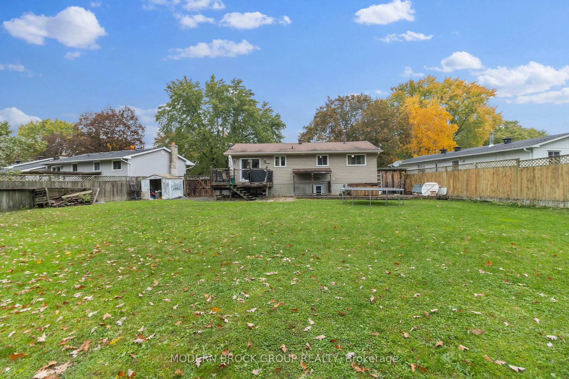 Photo 39 of 1210 Peden Boulevard, Brockville, Brockville — HOMEH