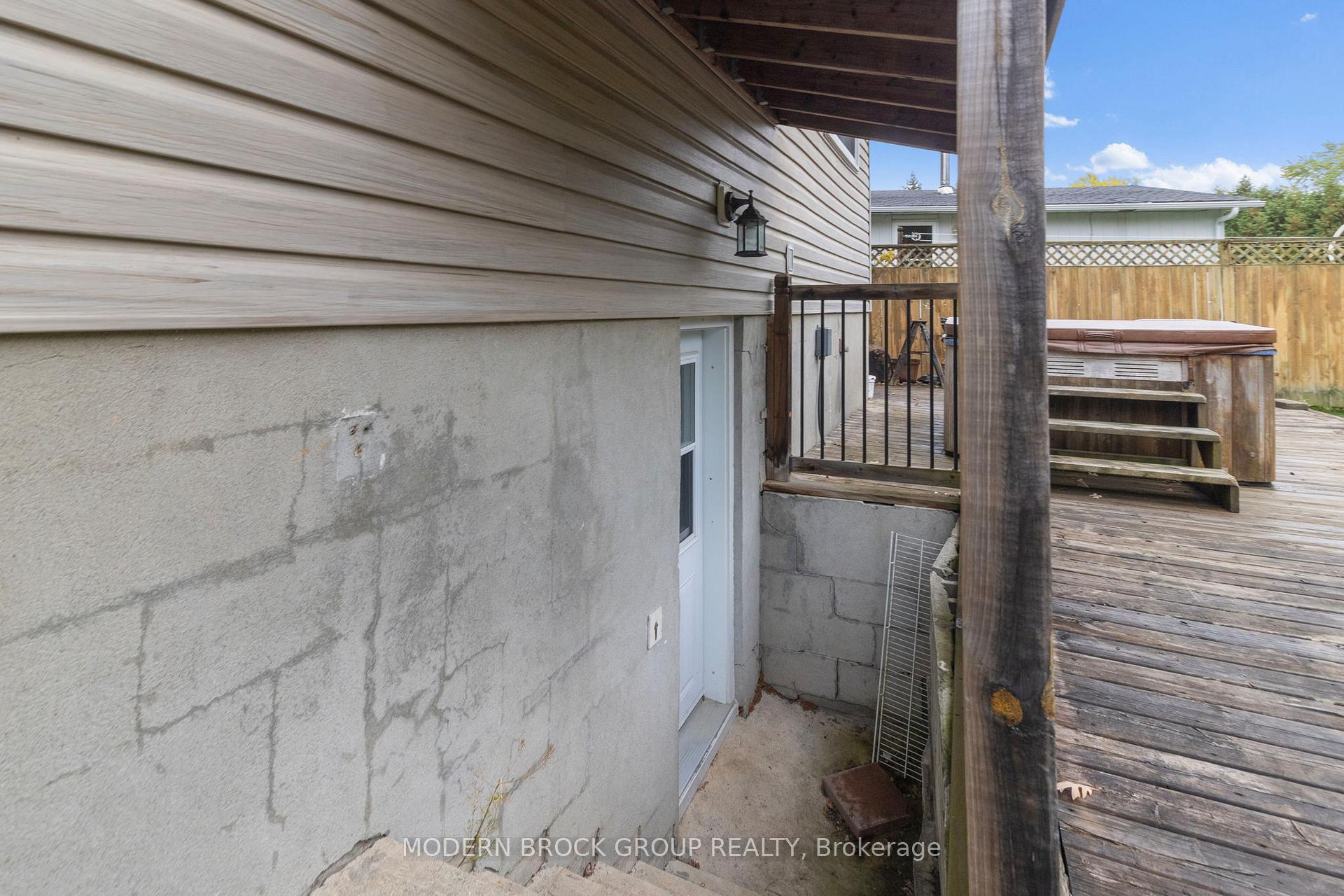 Photo 43 of 1210 Peden Boulevard, Brockville, Brockville — HOMEH