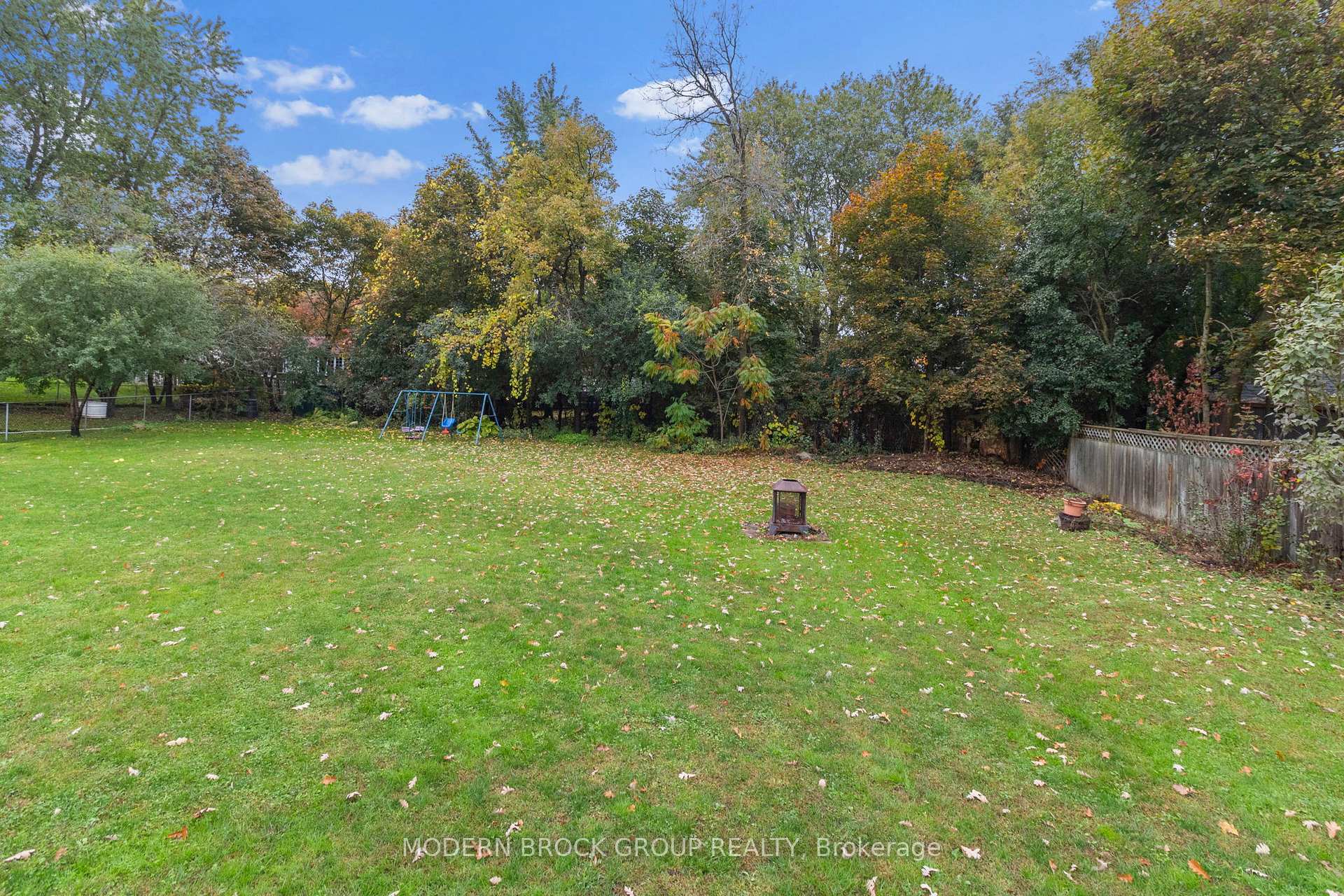 Photo 46 of 1210 Peden Boulevard, Brockville, Brockville — HOMEH