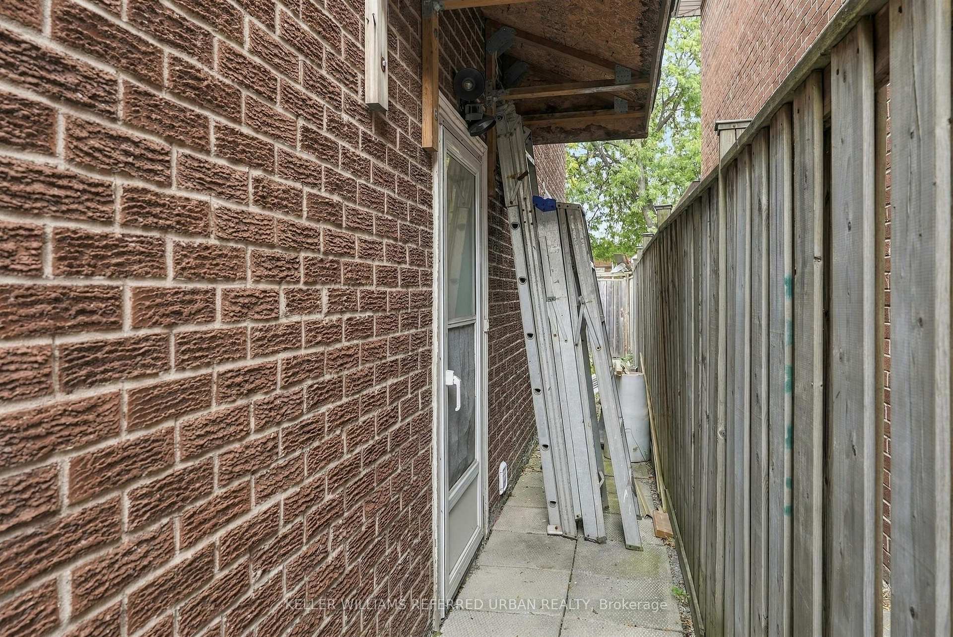 Photo 20 of Unit BSMT, 63 Keyworth Trail, Scarborough, Agincourt South-Malvern West — HOMEH
