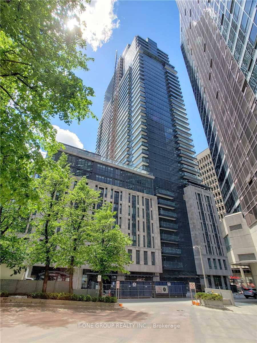 Photo 1 of Unit 1018, 955 Bay Street, Toronto, Bay Street Corridor — HOMEH
