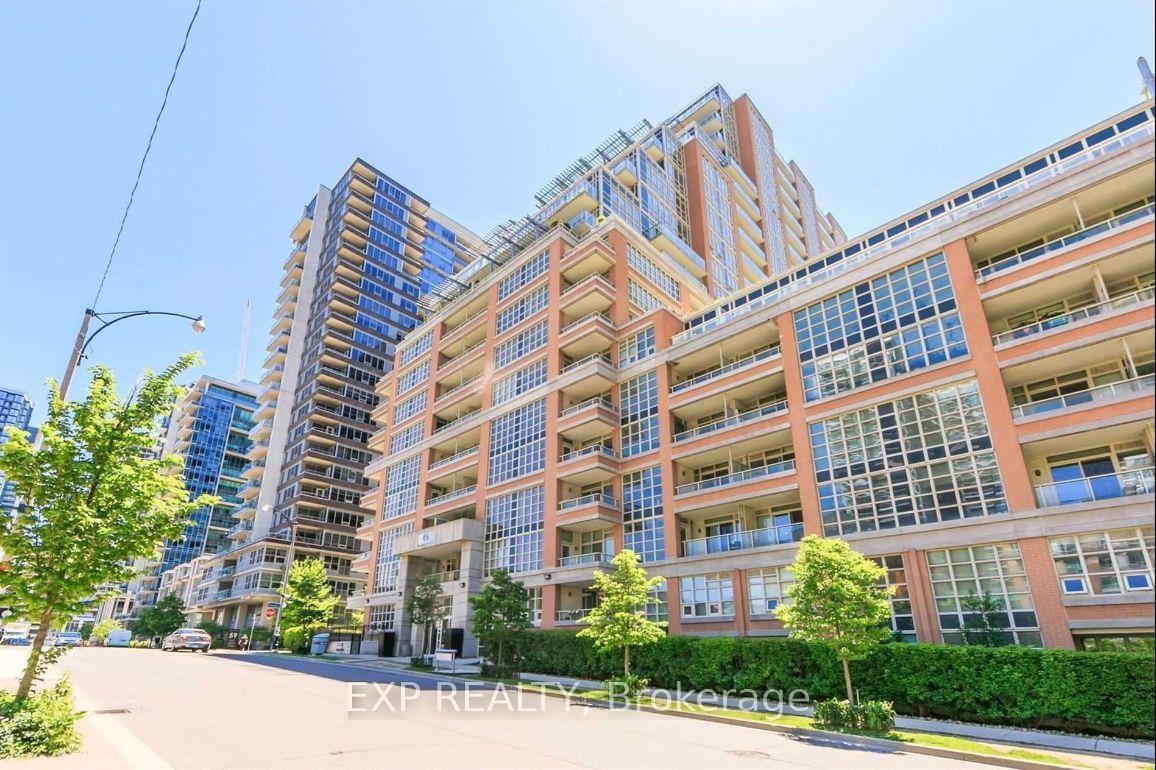 Photo of Unit 1604, 65 East Liberty Street