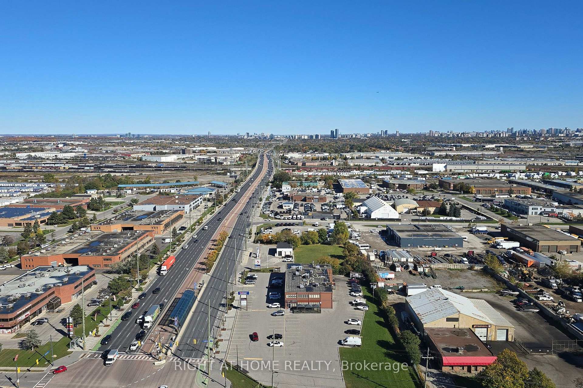 Photo 25 of Unit 2204, 5 Meadowdale Road, Vaughan, Vaughan Corporate Centre — HOMEH