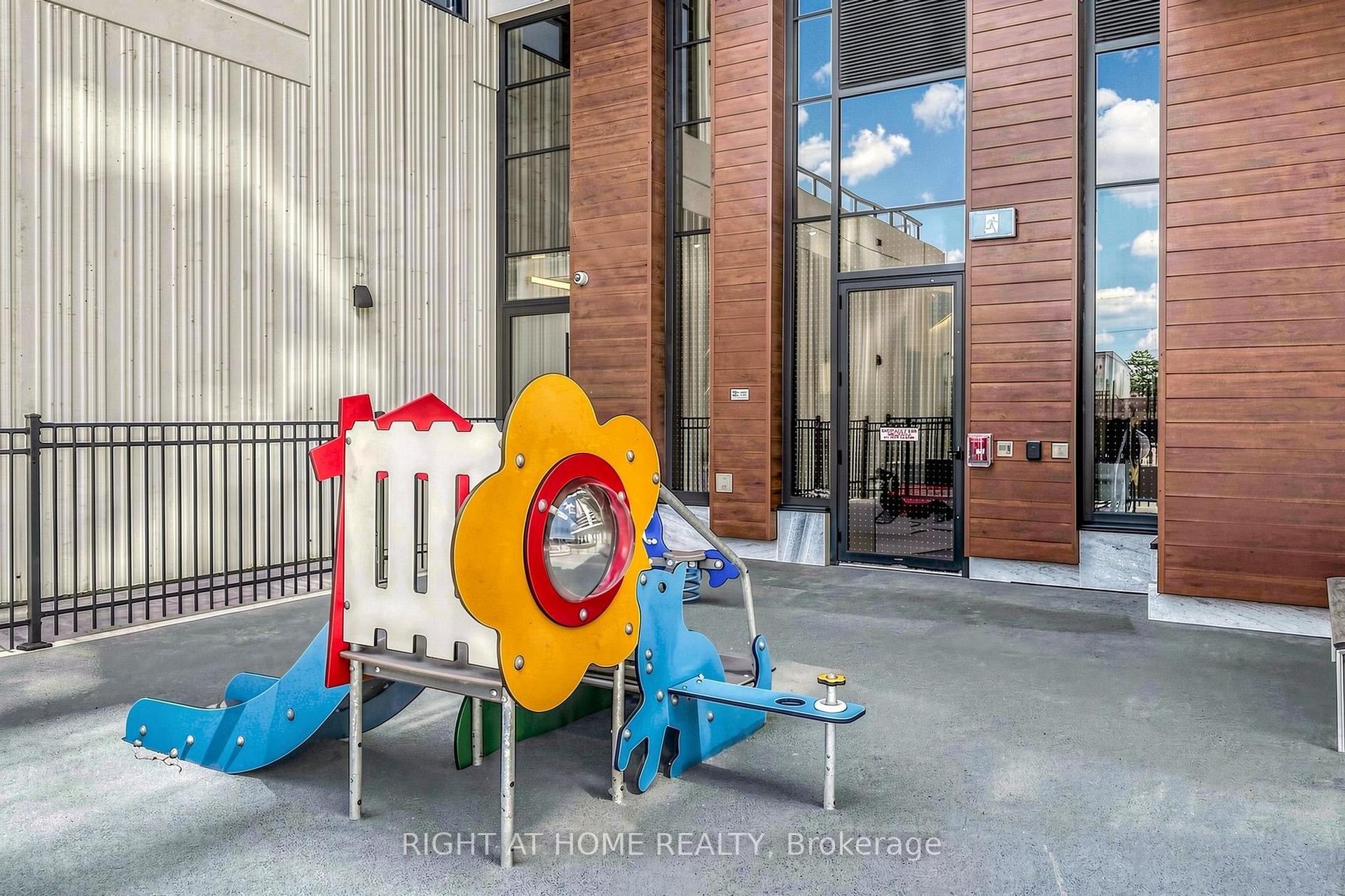 Photo 42 of Unit 2204, 5 Meadowdale Road, Vaughan, Vaughan Corporate Centre — HOMEH