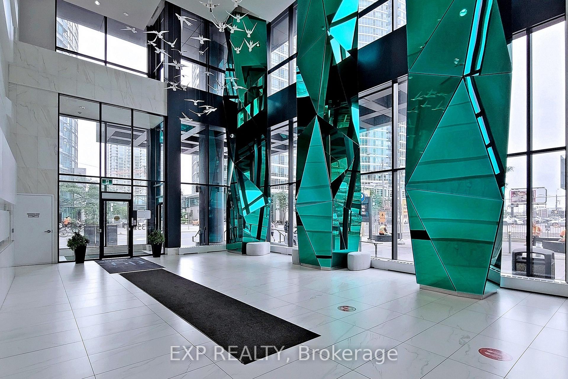 Photo 5 of Unit 817, 352 Front Street W, Toronto, Waterfront Communities — HOMEH