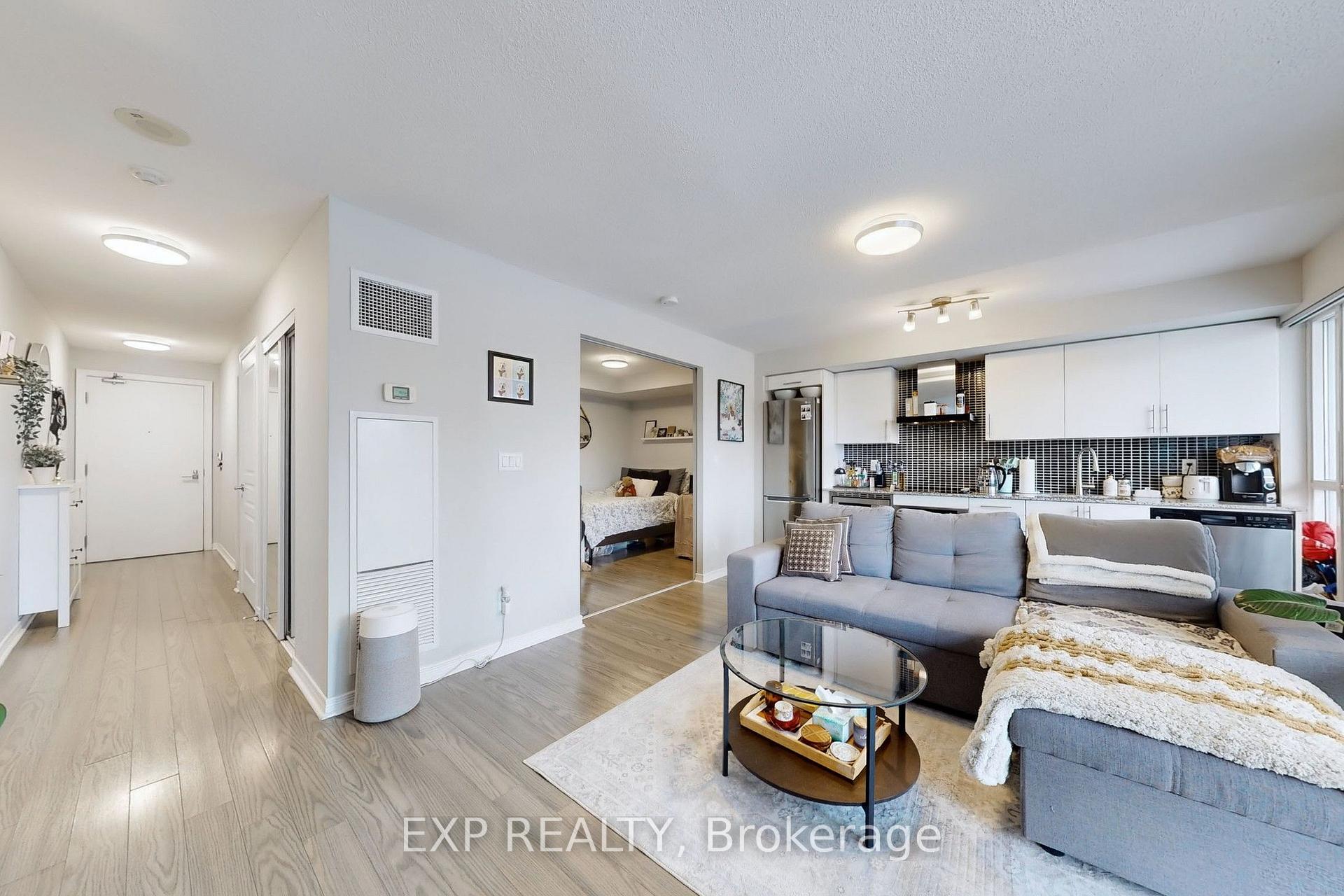 Photo 10 of Unit 817, 352 Front Street W, Toronto, Waterfront Communities — HOMEH