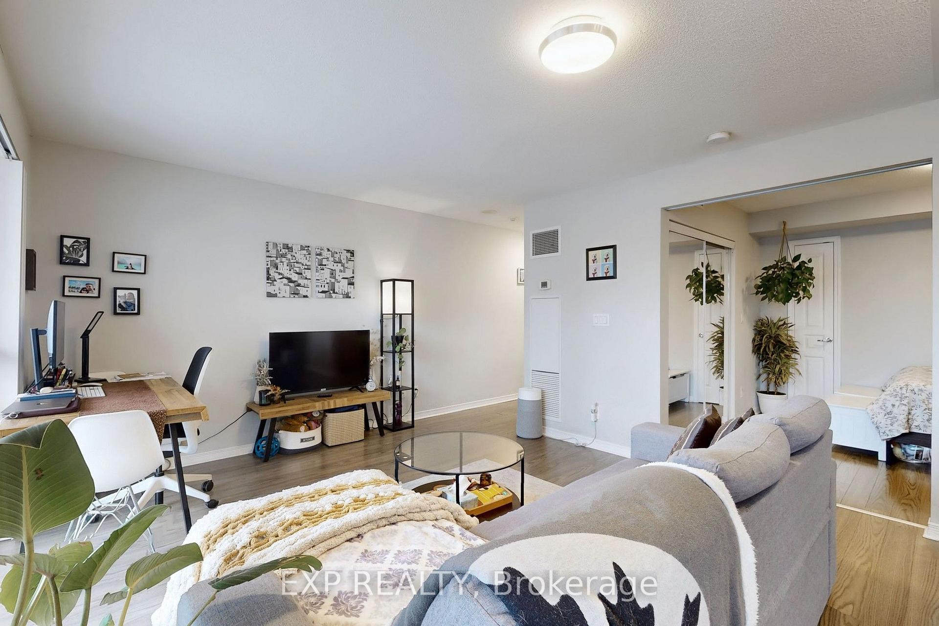 Photo 14 of Unit 817, 352 Front Street W, Toronto, Waterfront Communities — HOMEH