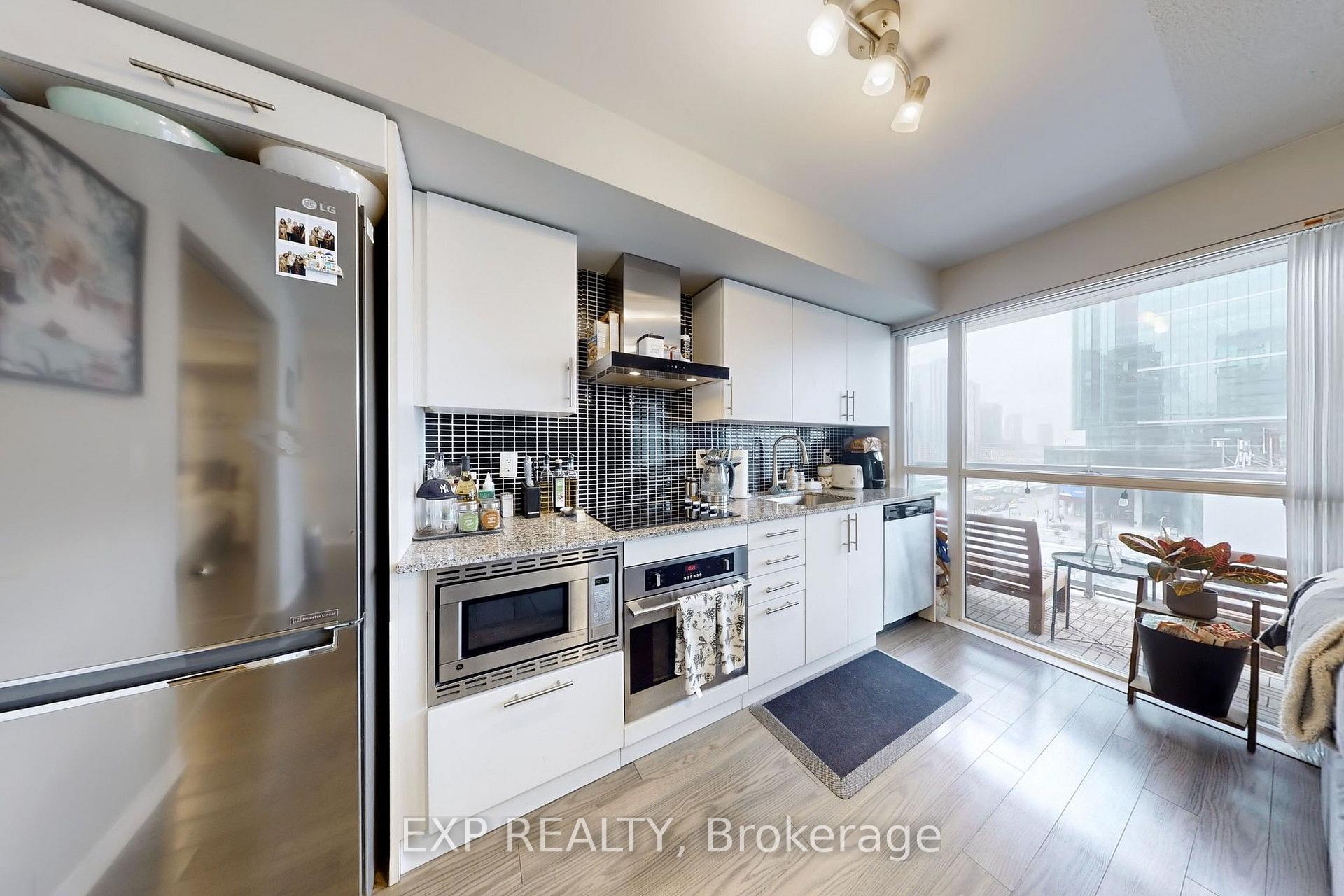 Photo 19 of Unit 817, 352 Front Street W, Toronto, Waterfront Communities — HOMEH