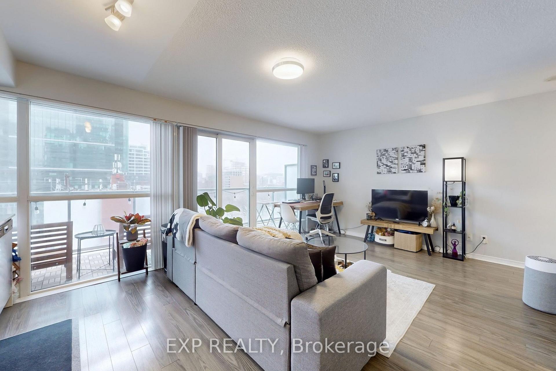 Photo 20 of Unit 817, 352 Front Street W, Toronto, Waterfront Communities — HOMEH