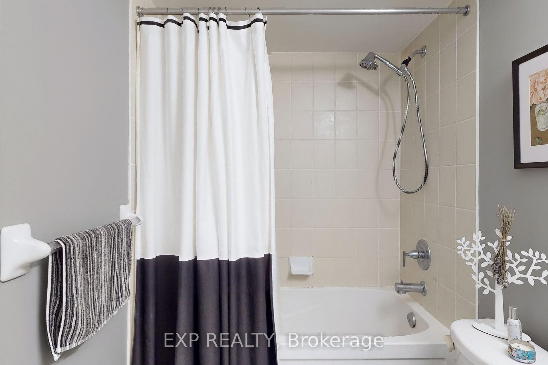 Photo 27 of Unit 817, 352 Front Street W, Toronto, Waterfront Communities — HOMEH