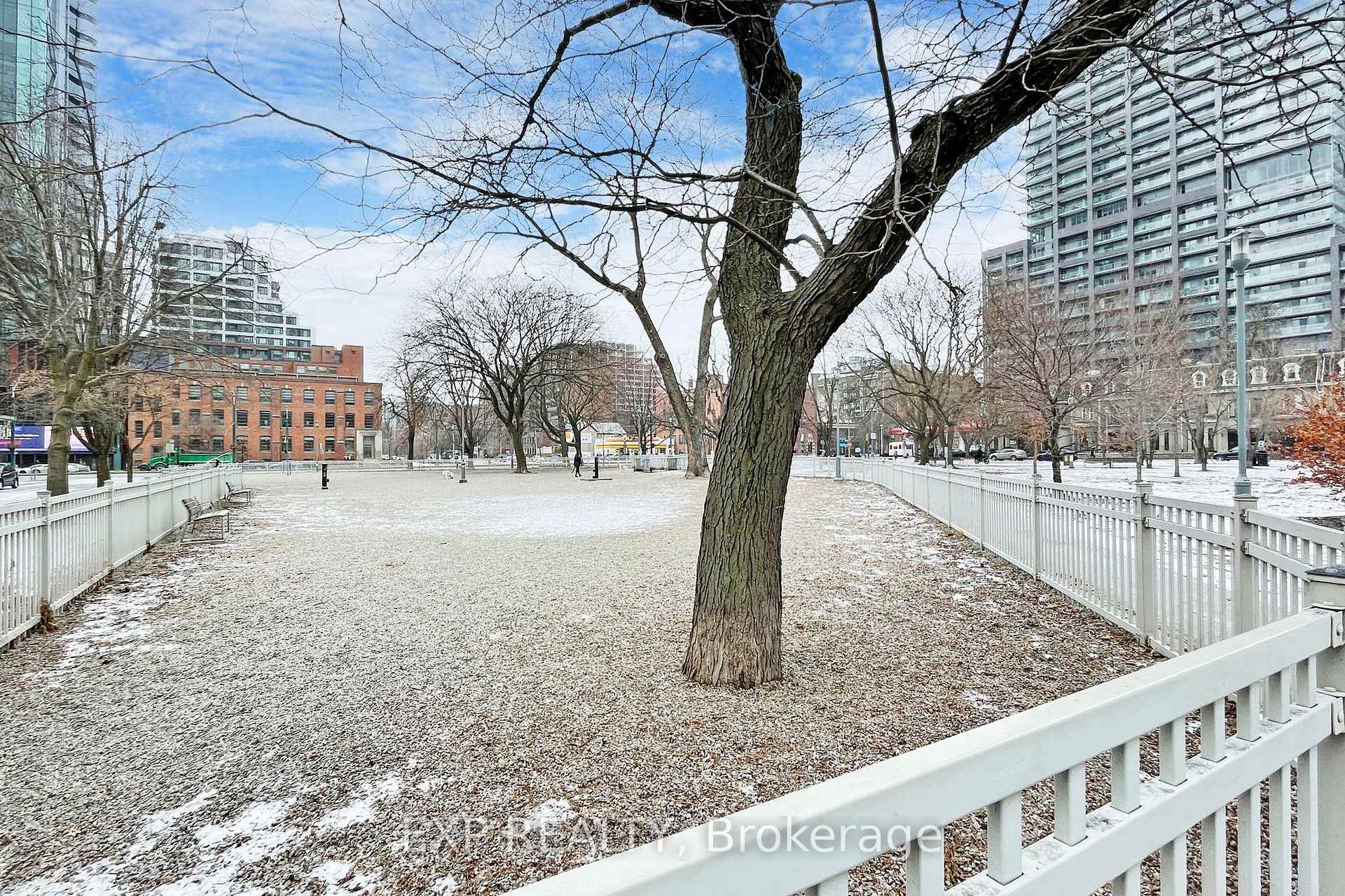 Photo 39 of Unit 817, 352 Front Street W, Toronto, Waterfront Communities — HOMEH