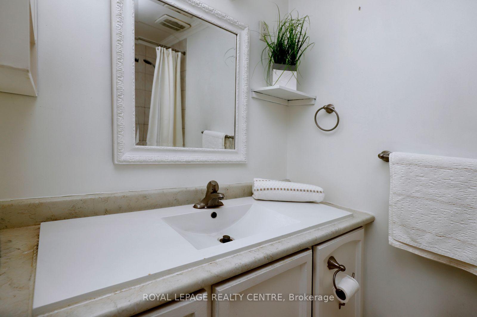 Photo 30 of Unit 103, 3040 Constitution Boulevard, Mississauga, Applewood — HOMEH