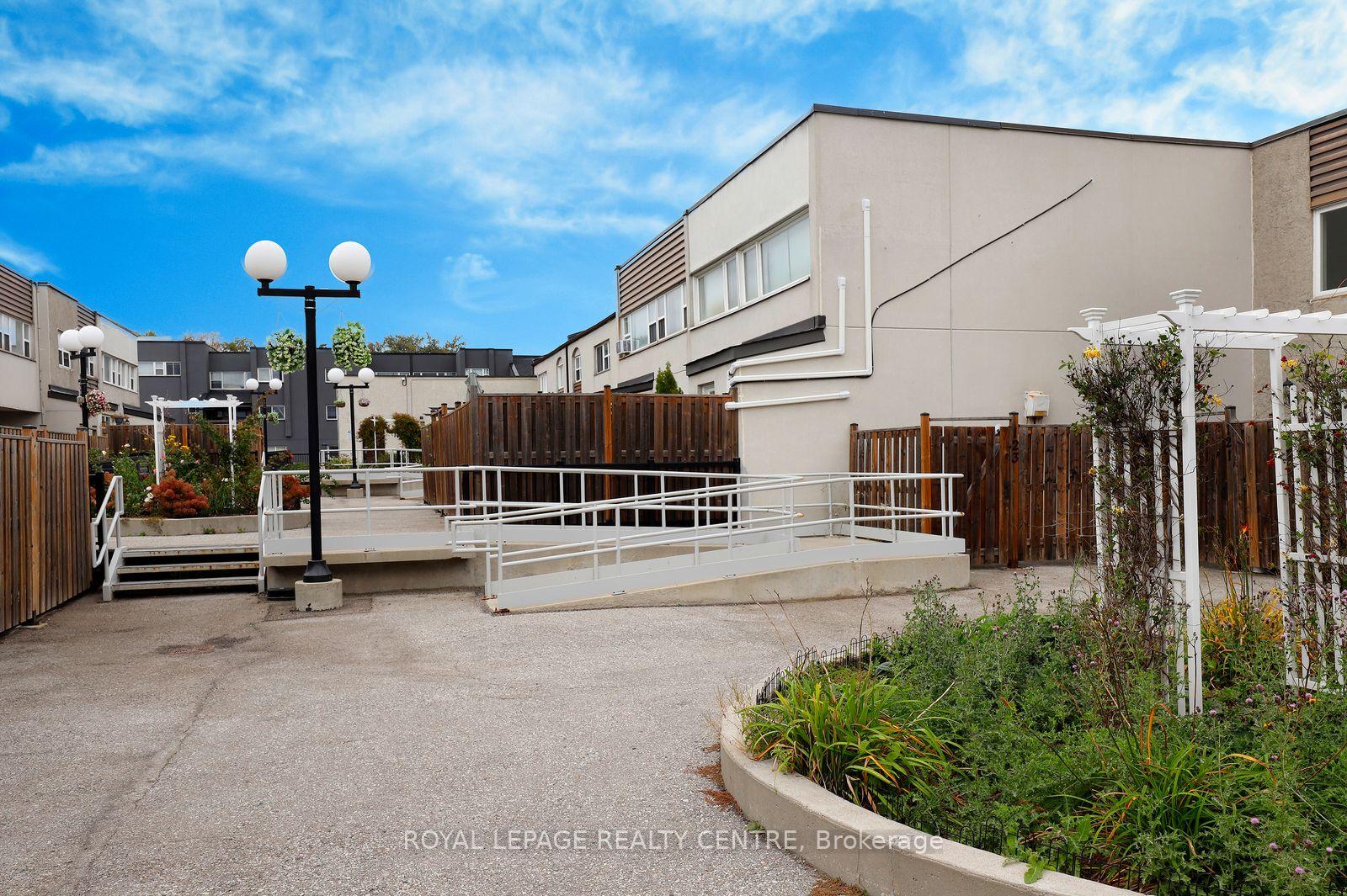 Photo 36 of Unit 103, 3040 Constitution Boulevard, Mississauga, Applewood — HOMEH