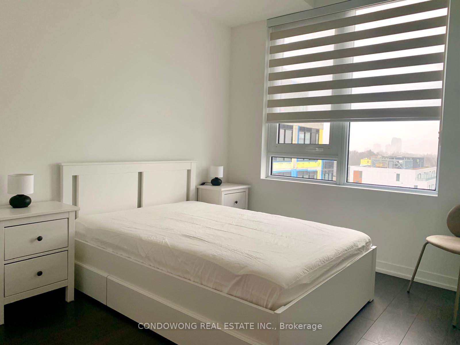 Photo 4 of Unit 805, 2020 Bathurst Street, Toronto, Humewood-Cedarvale — HOMEH