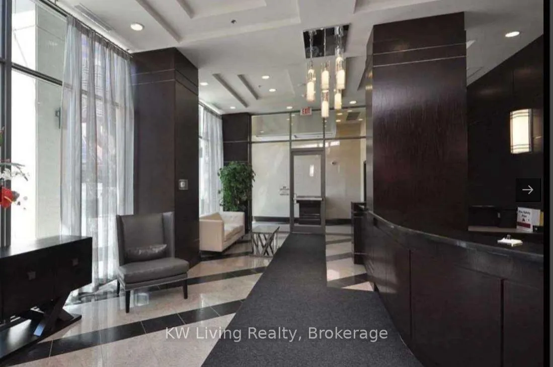 Photo 5 of Unit 1007, 208 Enfield Place, Mississauga, City Centre — HOMEH
