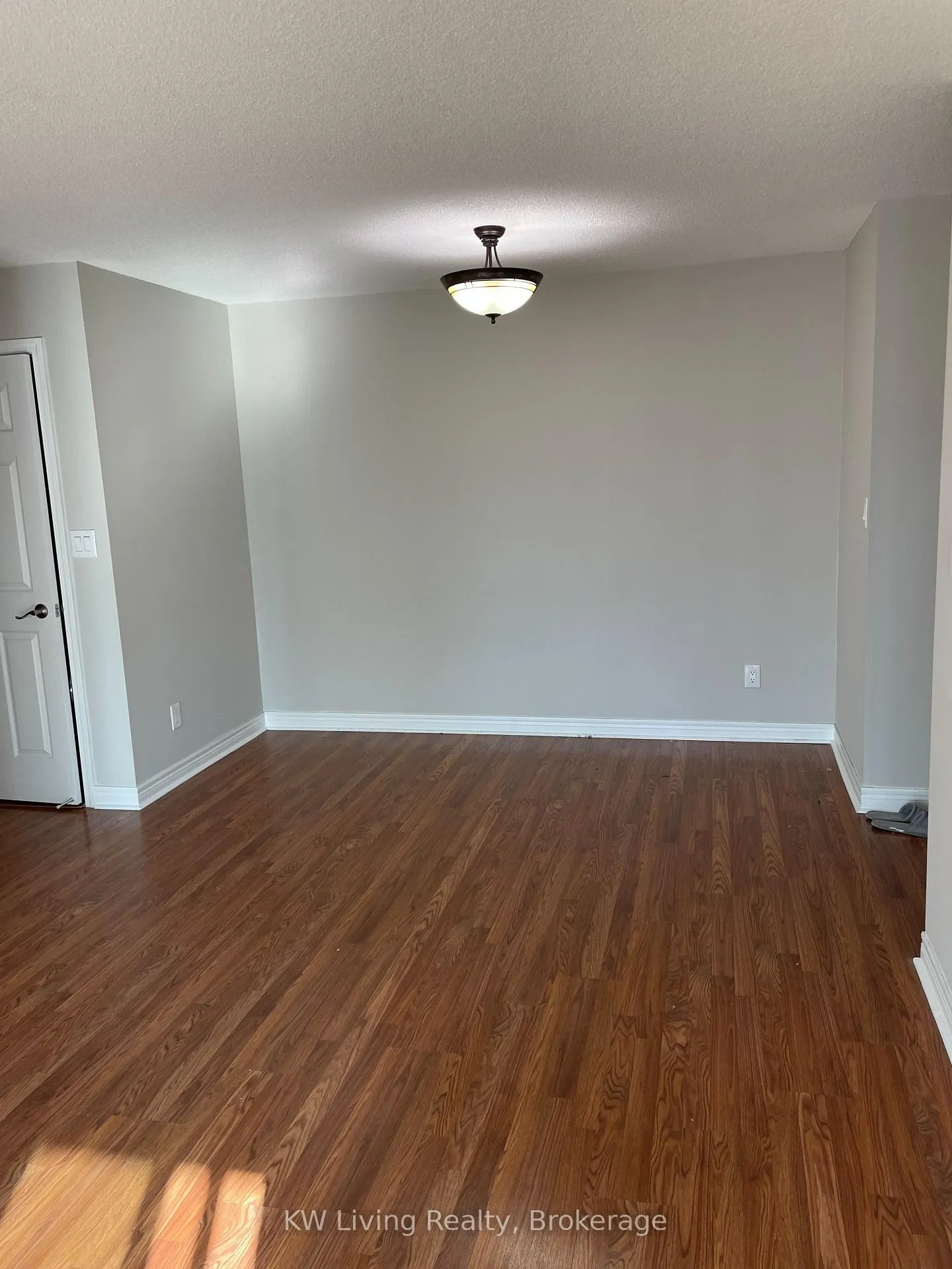 Photo 14 of Unit 1007, 208 Enfield Place, Mississauga, City Centre — HOMEH