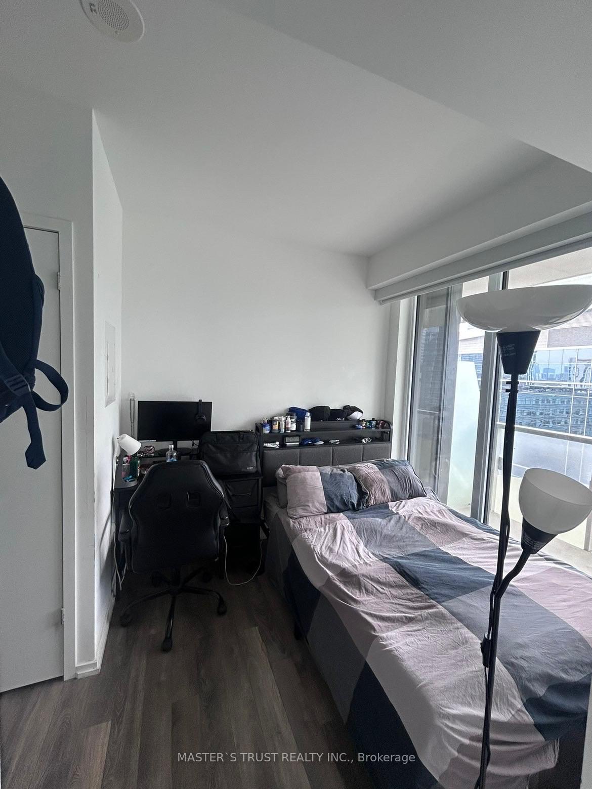 Photo 3 of Unit 2109, 197 Yonge Street, Toronto, Church-Yonge Corridor — HOMEH