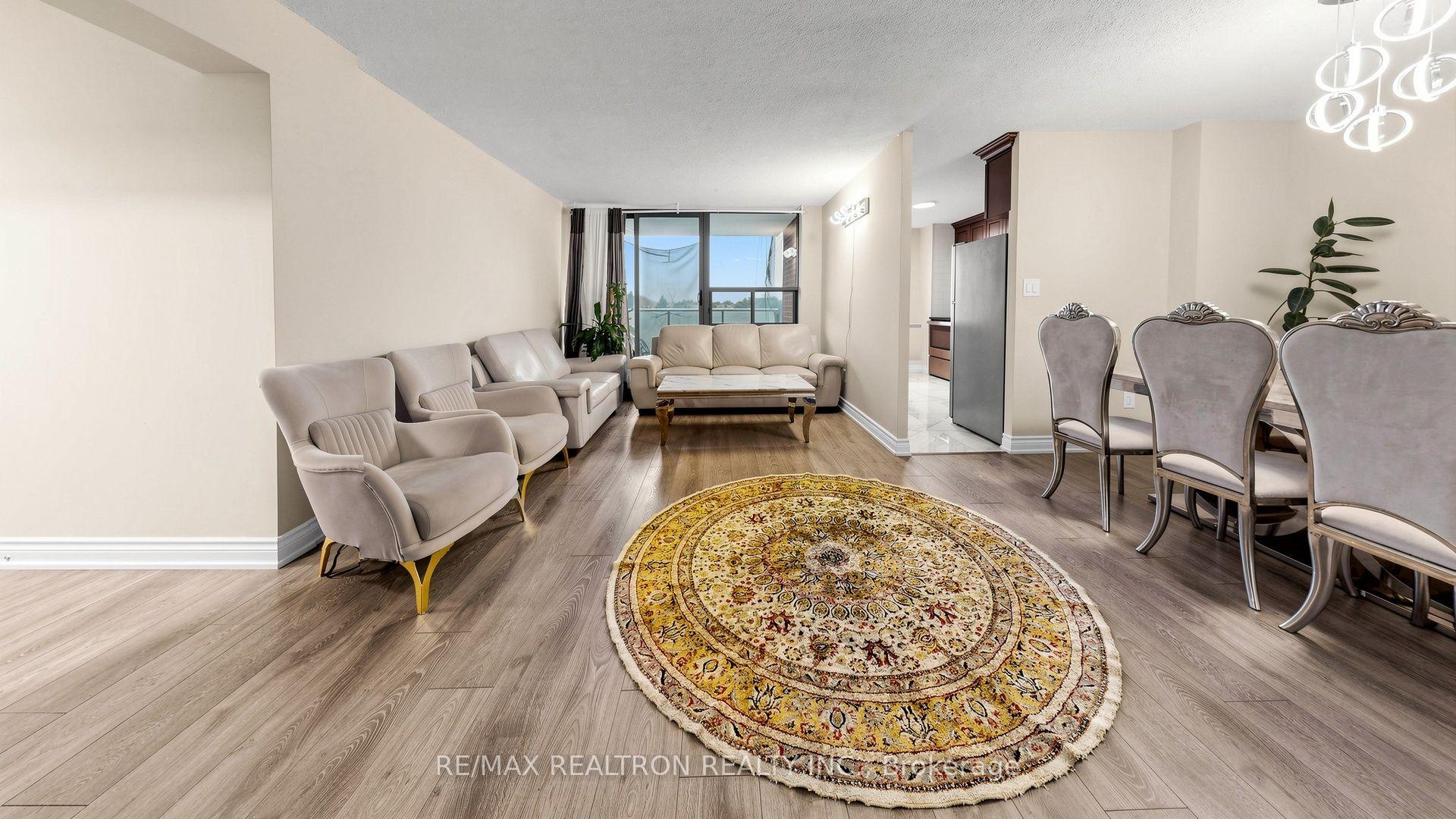 Photo of Unit 516, 100 Wingarden Court