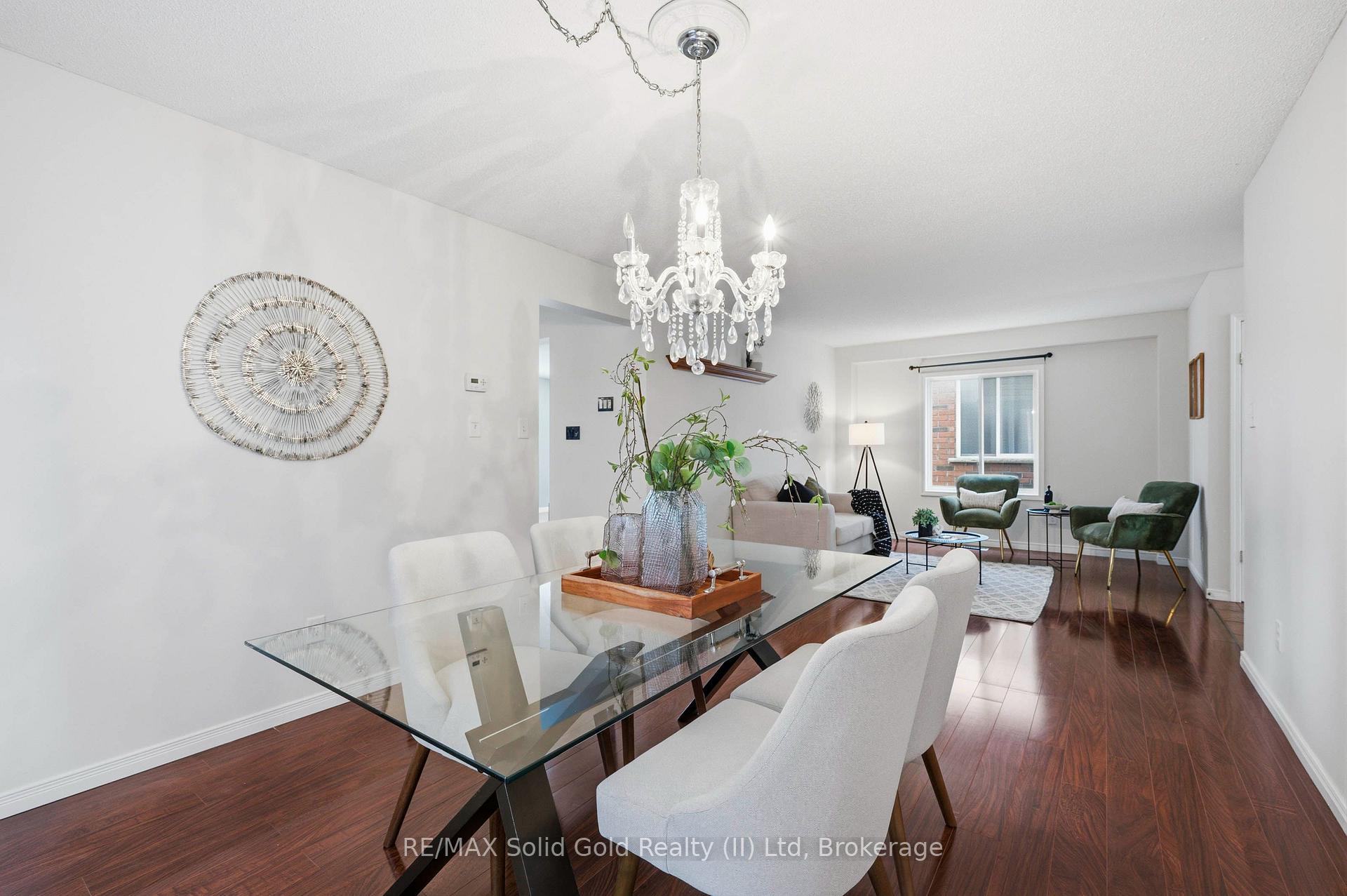 Photo 13 of 324 Beaumont Crescent, Kitchener, Idlewood — HOMEH