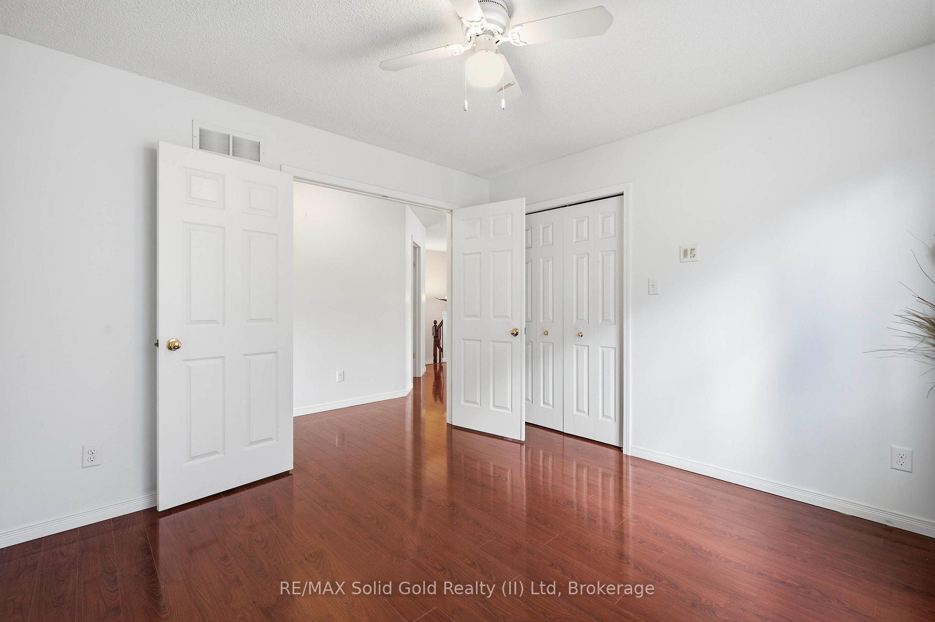 Photo 24 of 324 Beaumont Crescent, Kitchener, Idlewood — HOMEH
