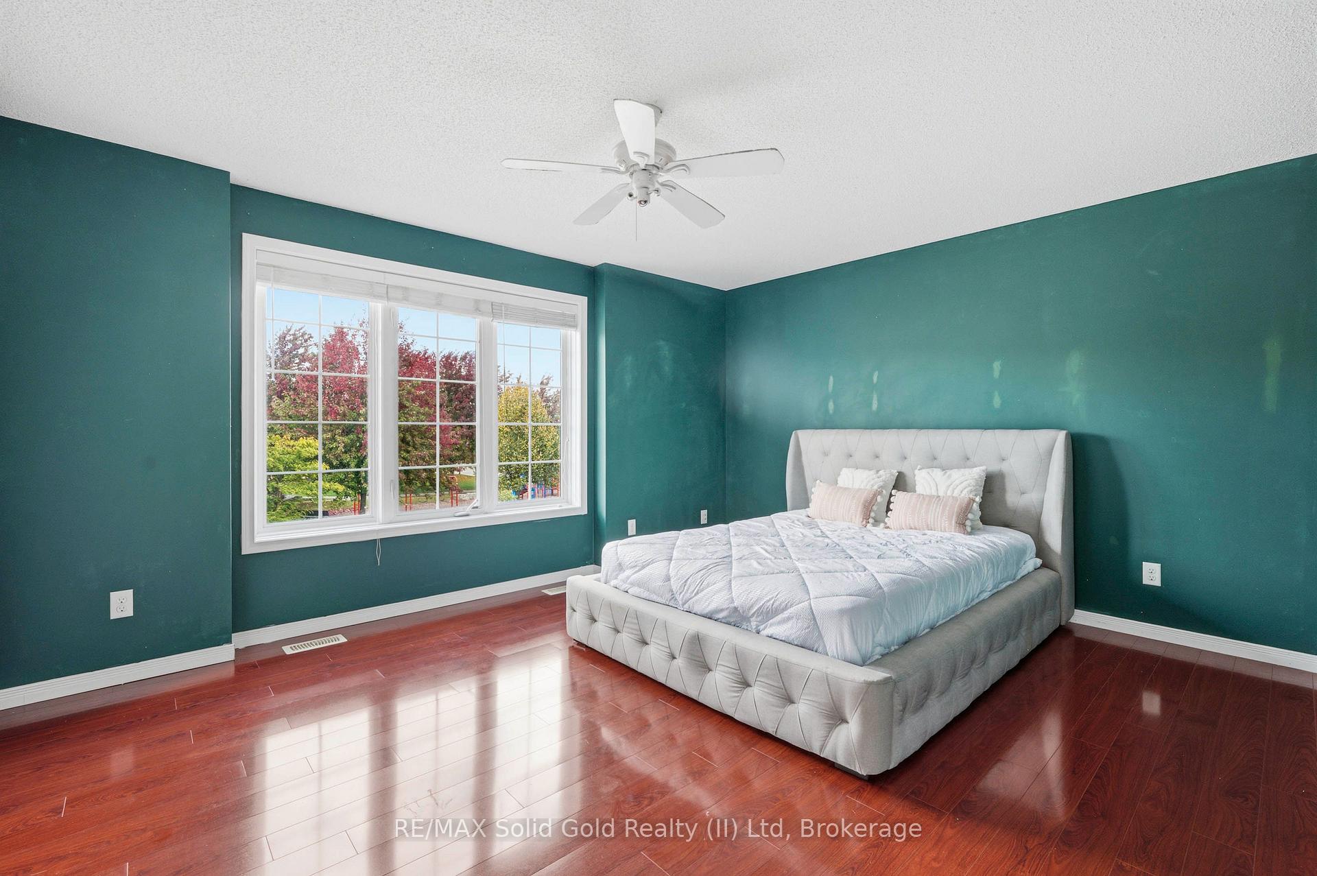 Photo 28 of 324 Beaumont Crescent, Kitchener, Idlewood — HOMEH