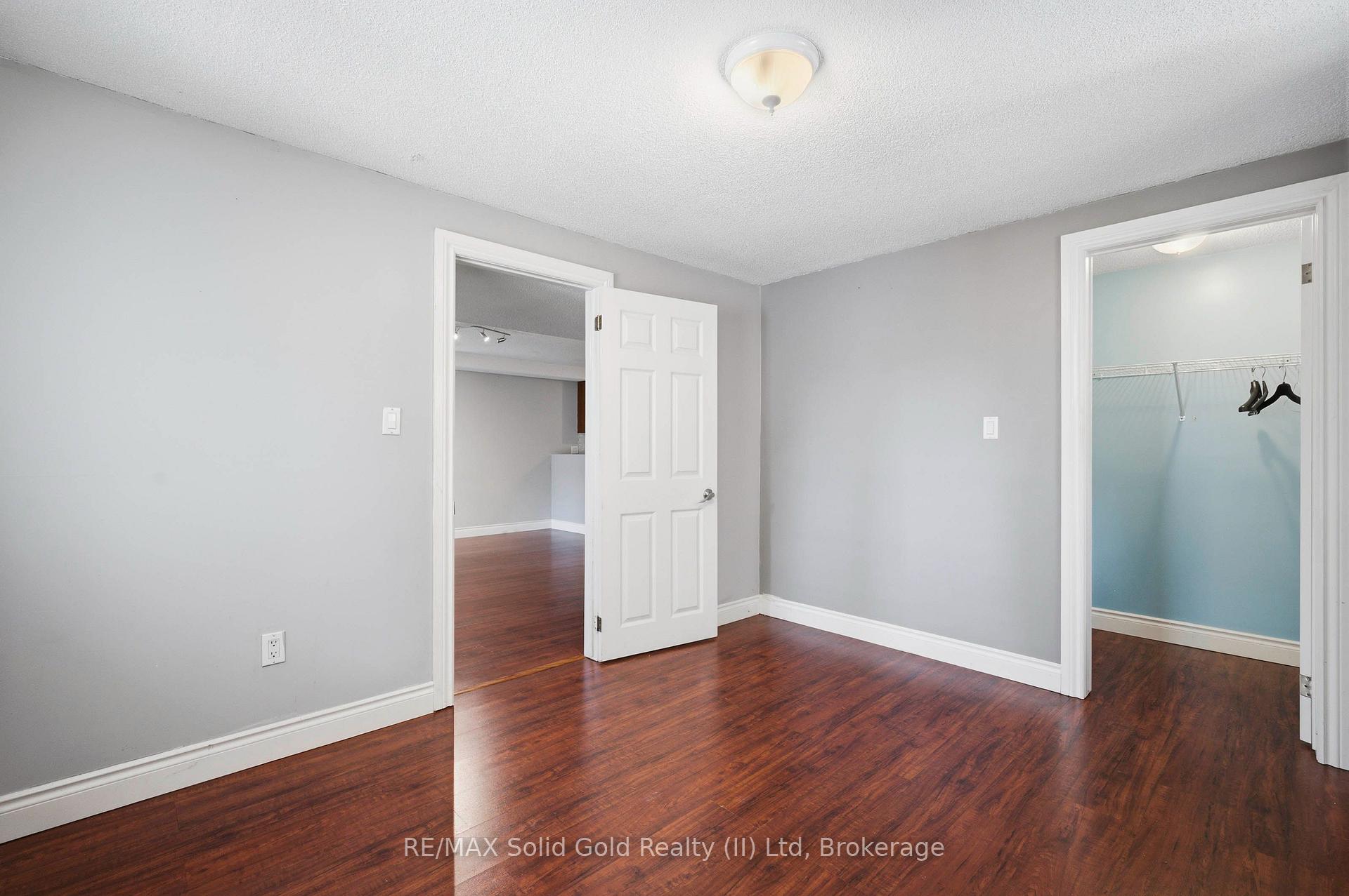 Photo 37 of 324 Beaumont Crescent, Kitchener, Idlewood — HOMEH