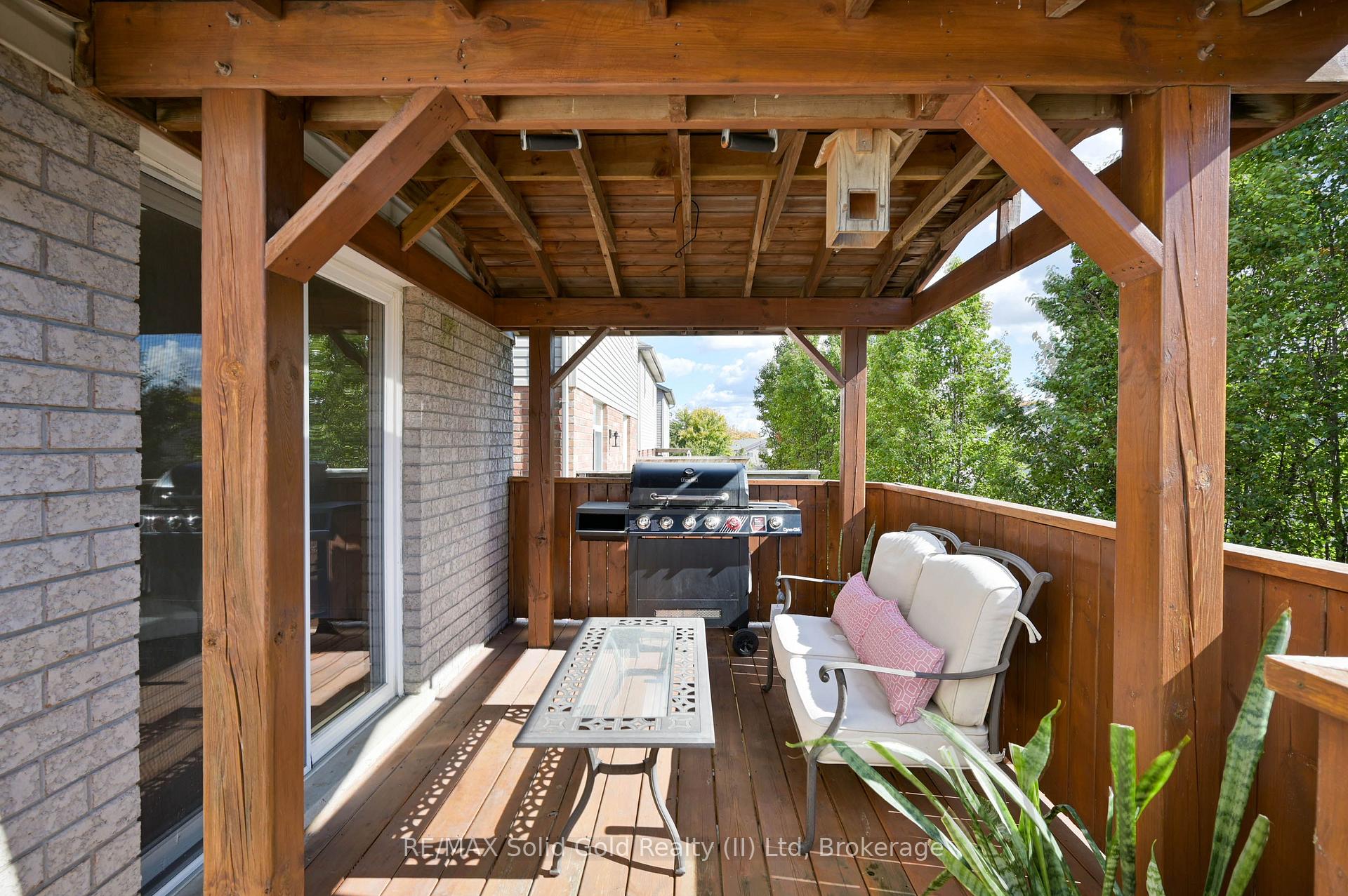 Photo 39 of 324 Beaumont Crescent, Kitchener, Idlewood — HOMEH
