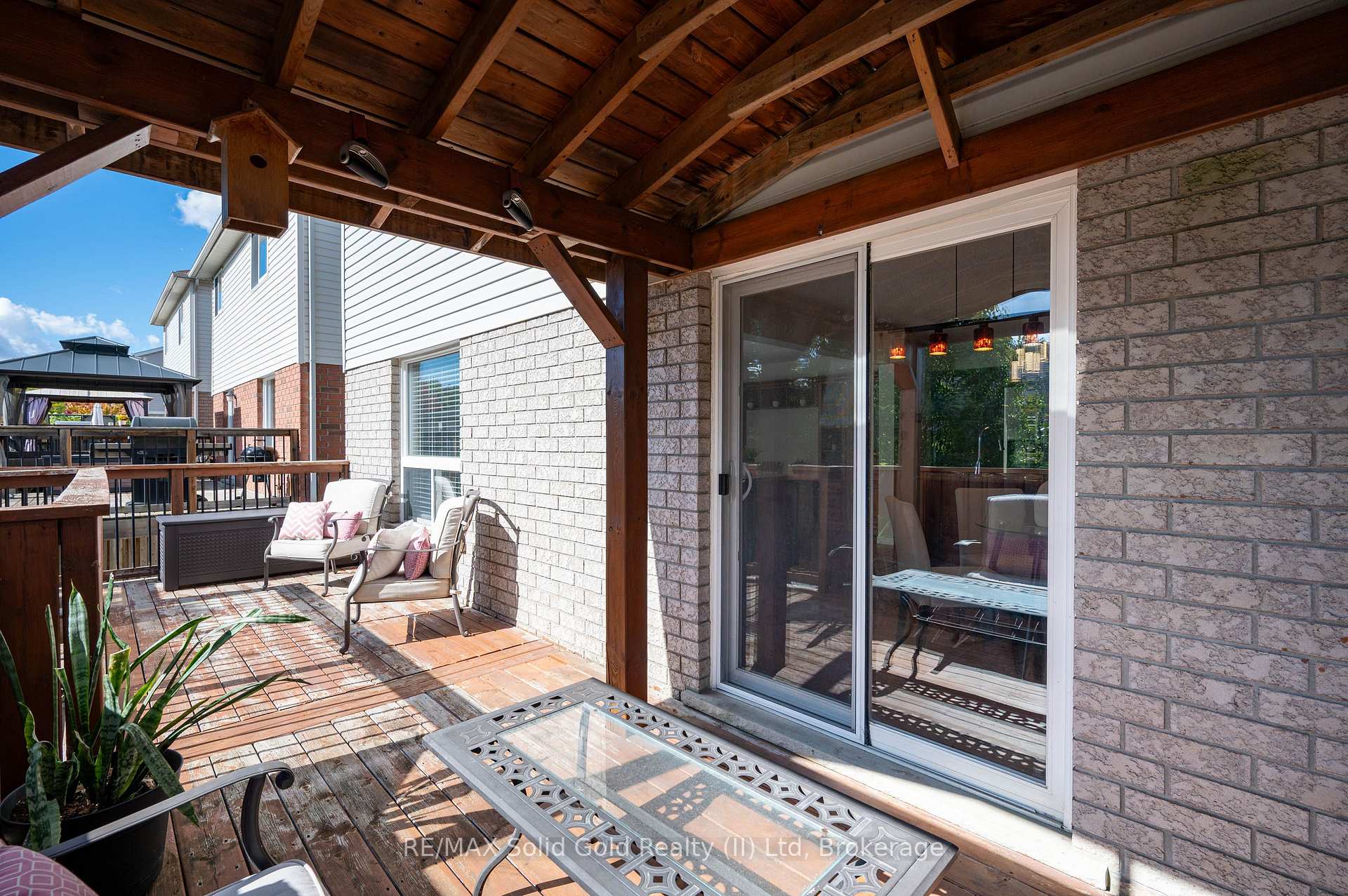 Photo 41 of 324 Beaumont Crescent, Kitchener, Idlewood — HOMEH