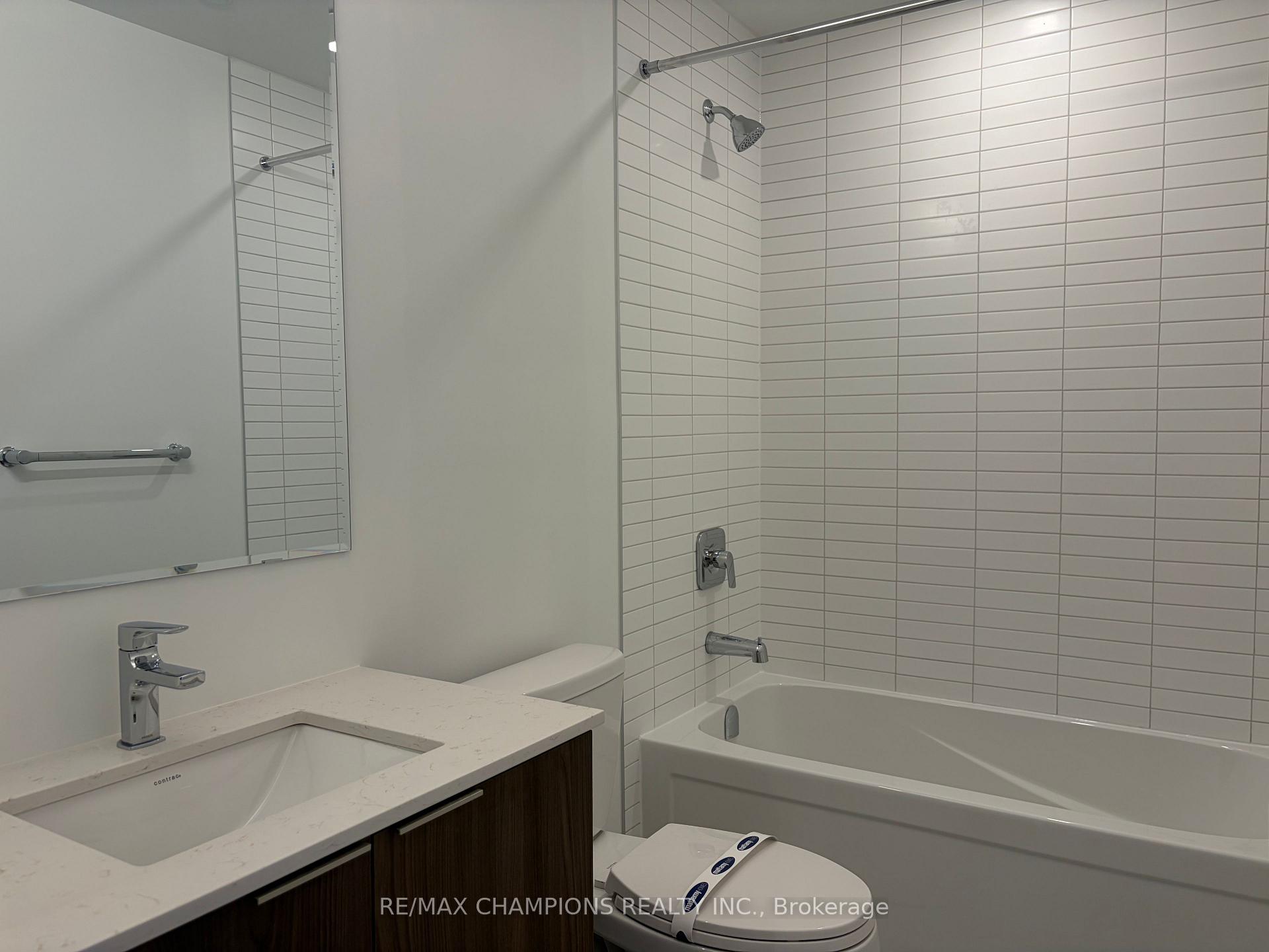 Photo 7 of Unit 607, 3008 William Cutmore Boulevard, Oakville, Joshua Meadows — HOMEH