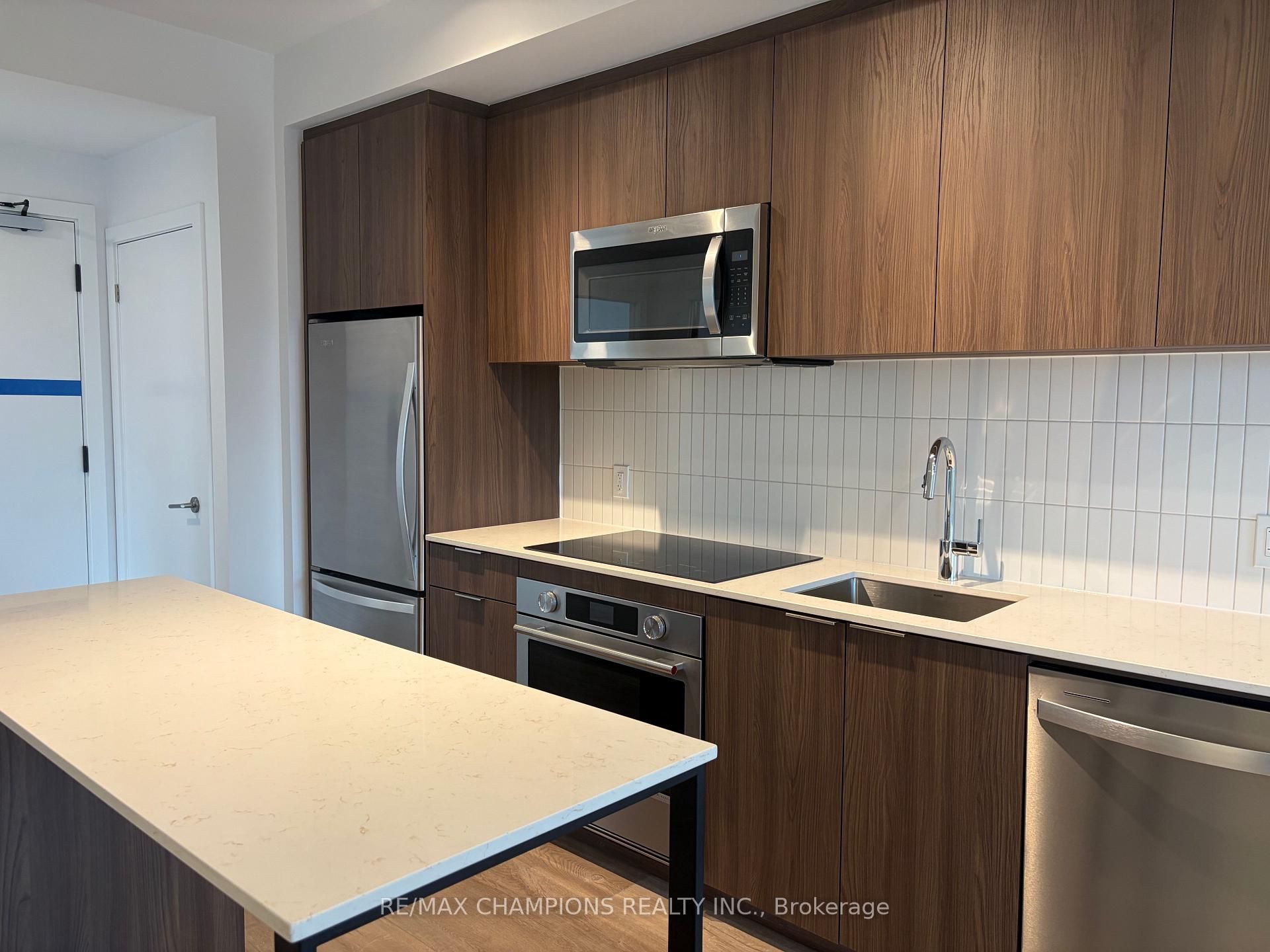 Photo 10 of Unit 607, 3008 William Cutmore Boulevard, Oakville, Joshua Meadows — HOMEH