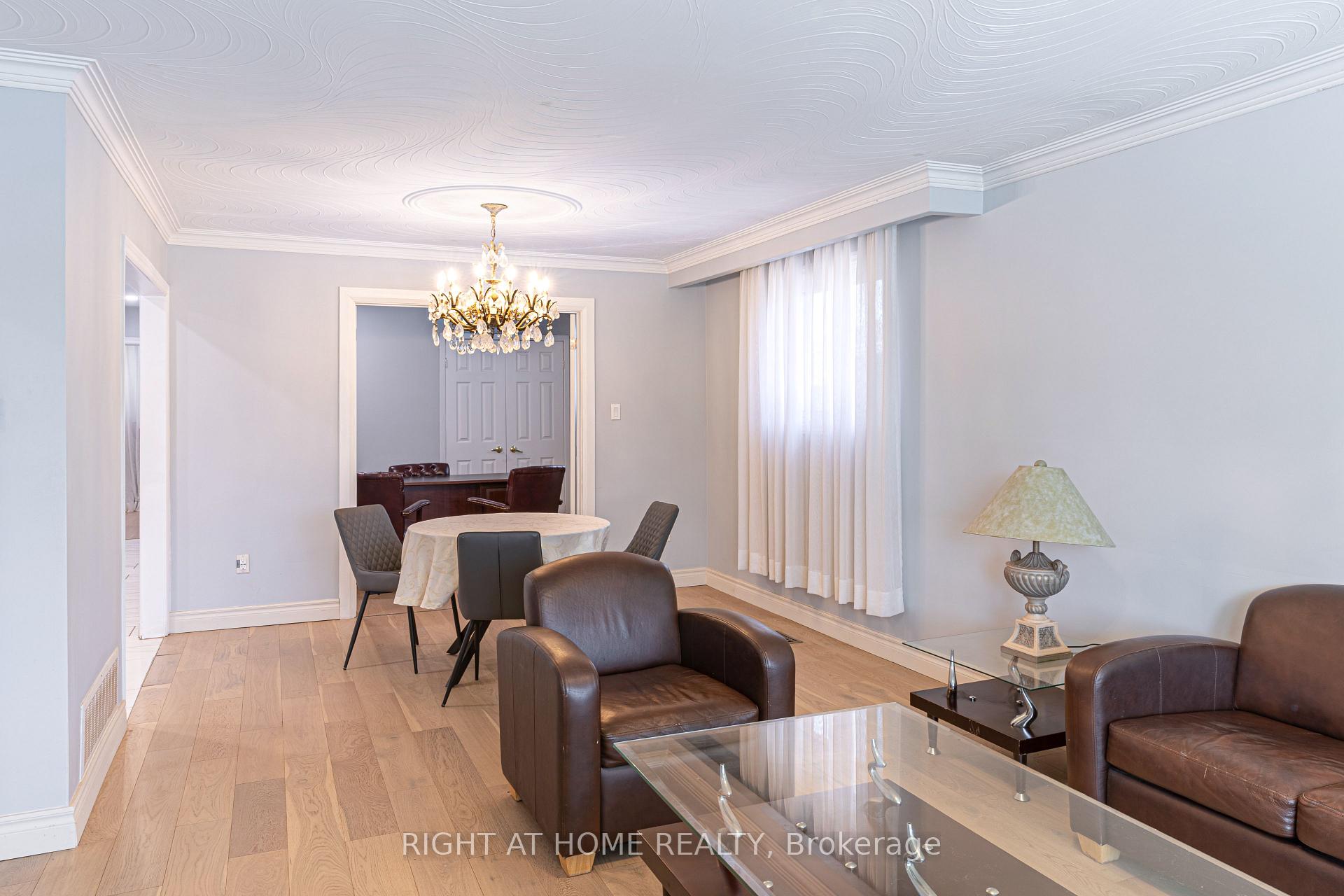 Photo 6 of 62 Iangrove Terrace, Scarborough, L'Amoreaux — HOMEH