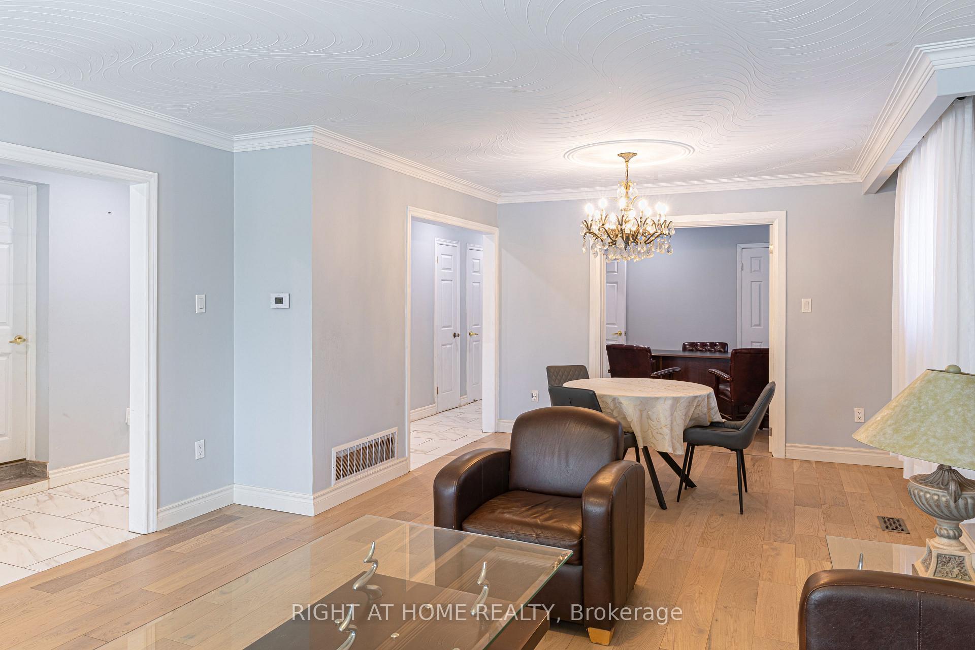 Photo 7 of 62 Iangrove Terrace, Scarborough, L'Amoreaux — HOMEH