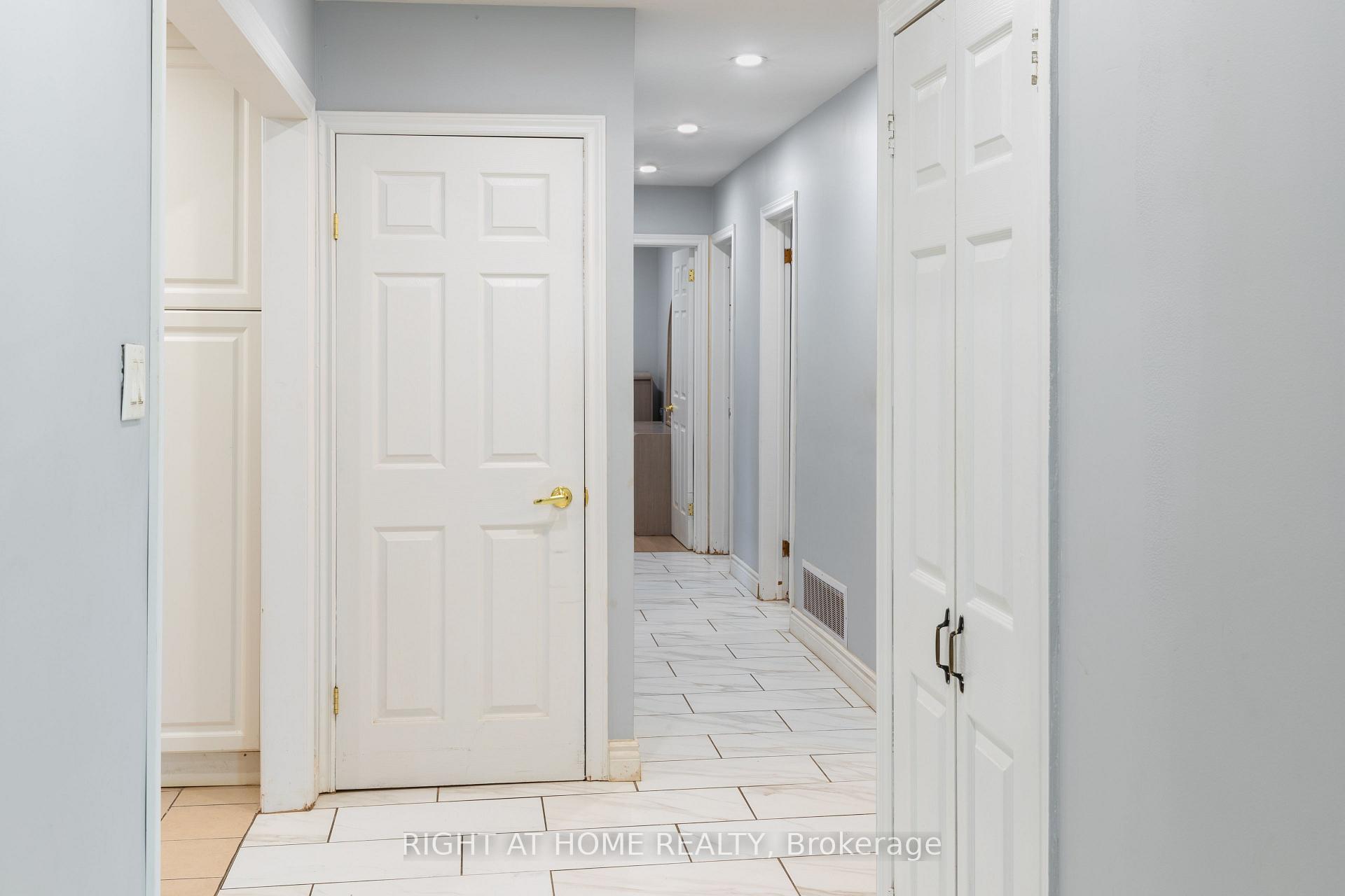 Photo 15 of 62 Iangrove Terrace, Scarborough, L'Amoreaux — HOMEH