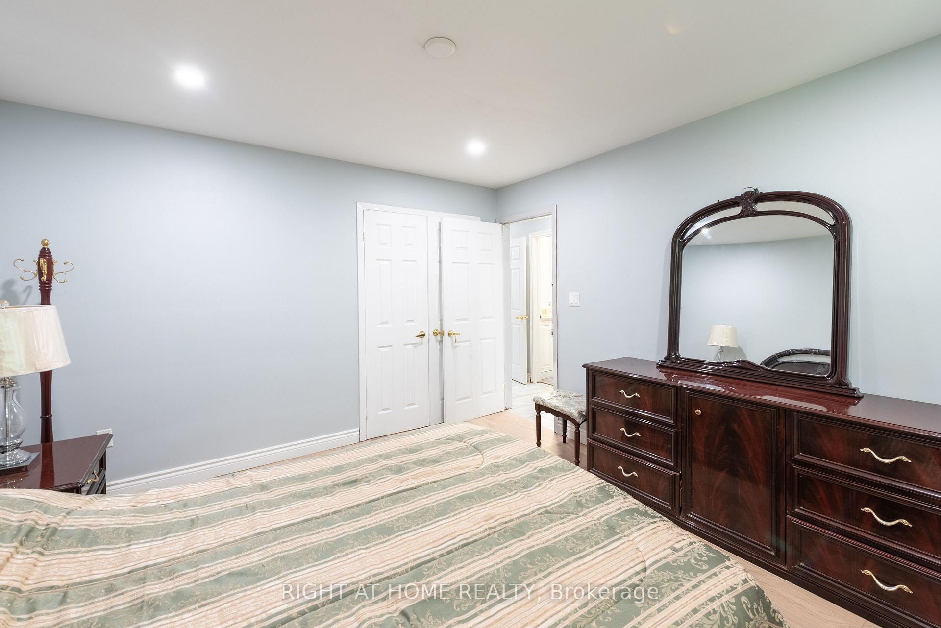 Photo 16 of 62 Iangrove Terrace, Scarborough, L'Amoreaux — HOMEH