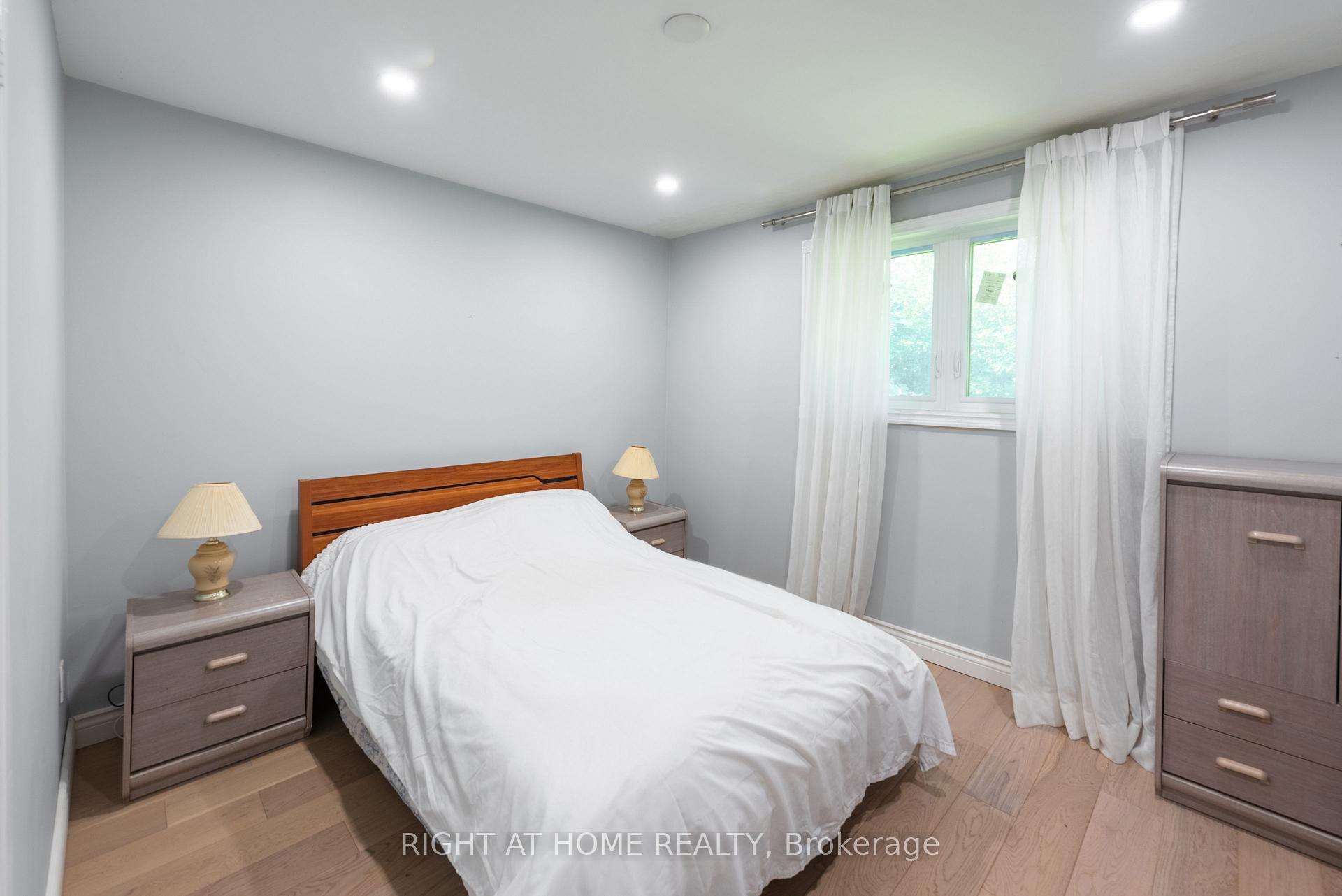 Photo 19 of 62 Iangrove Terrace, Scarborough, L'Amoreaux — HOMEH