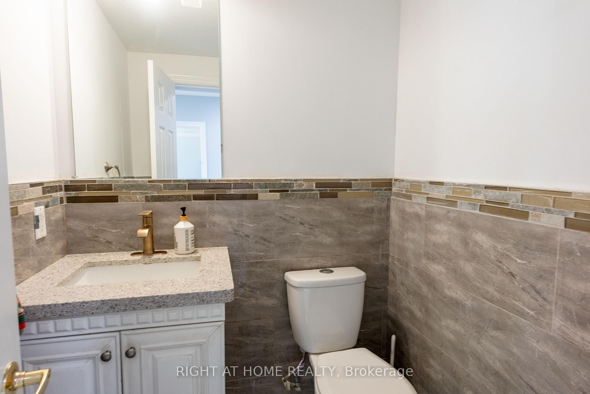 Photo 22 of 62 Iangrove Terrace, Scarborough, L'Amoreaux — HOMEH